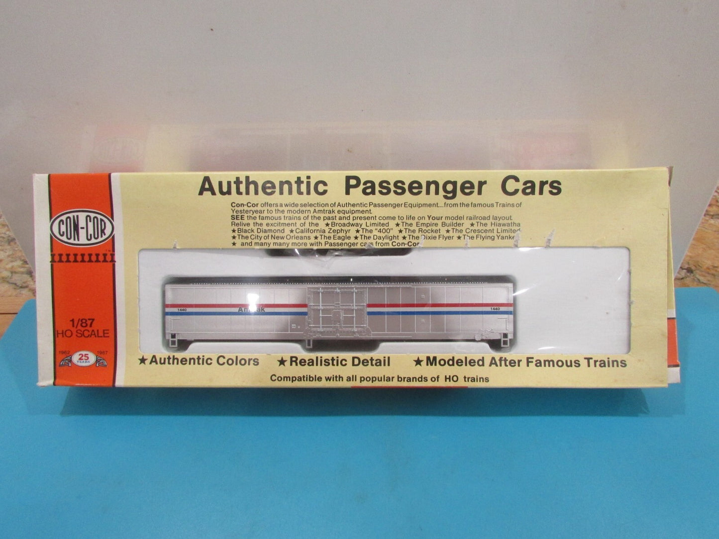 HO Scale Con-Cor 01-000871 60ft MHC Amtrak Car Kit Lot#1954