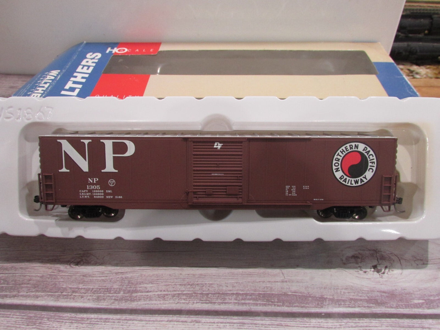 HO Scale Walthers 932-23563 NP Pullman Standard 60' Auto Box Car Lot#3282