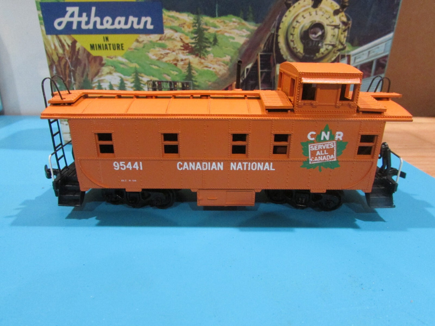 HO Scale Athearn(3)Assorted Freight Cars C.National & C.Pacific Lot#0943