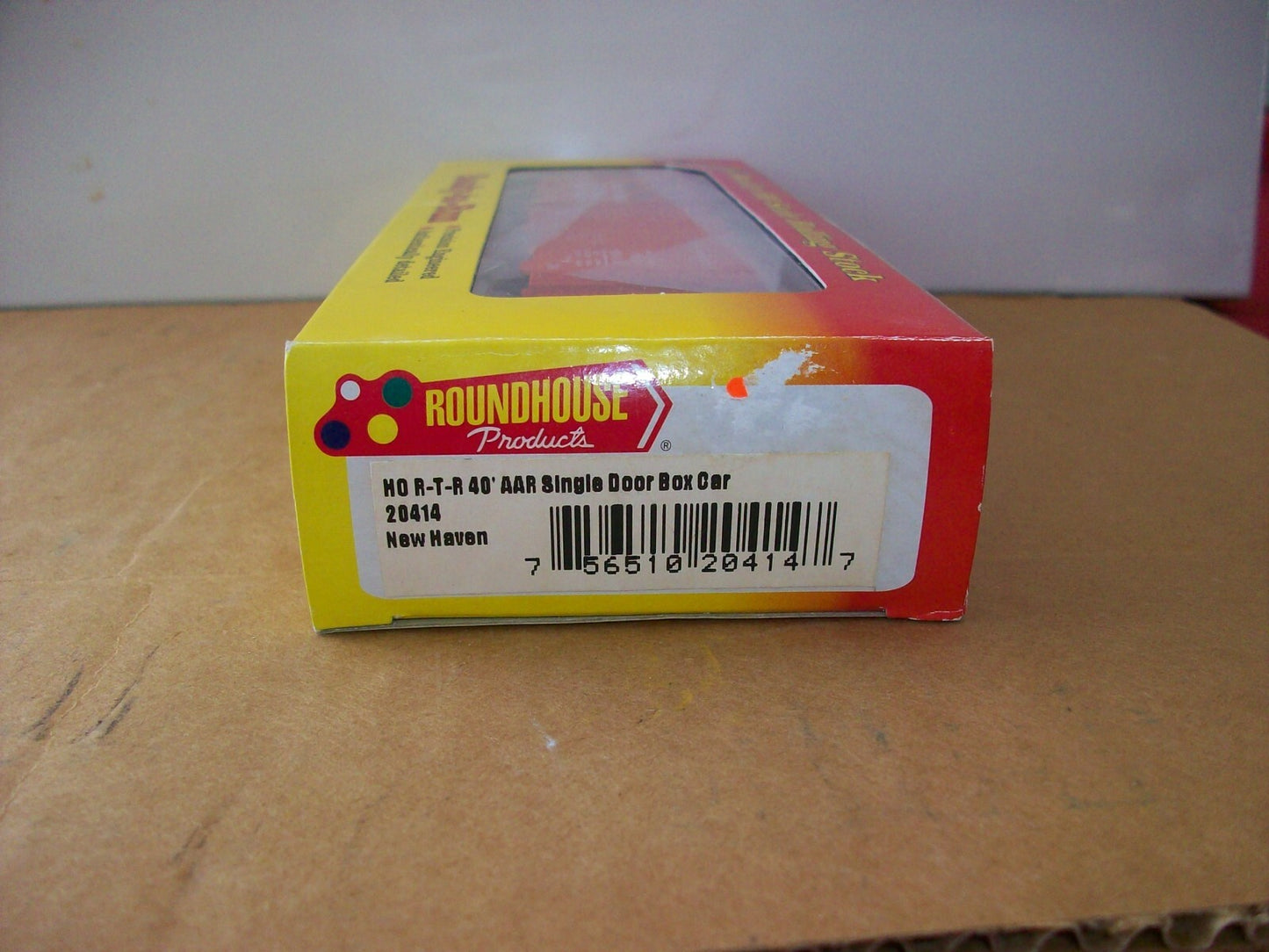 HO Scale Roundhouse 20414 40' AAR Single Door Box Car New Haven Lot#0562