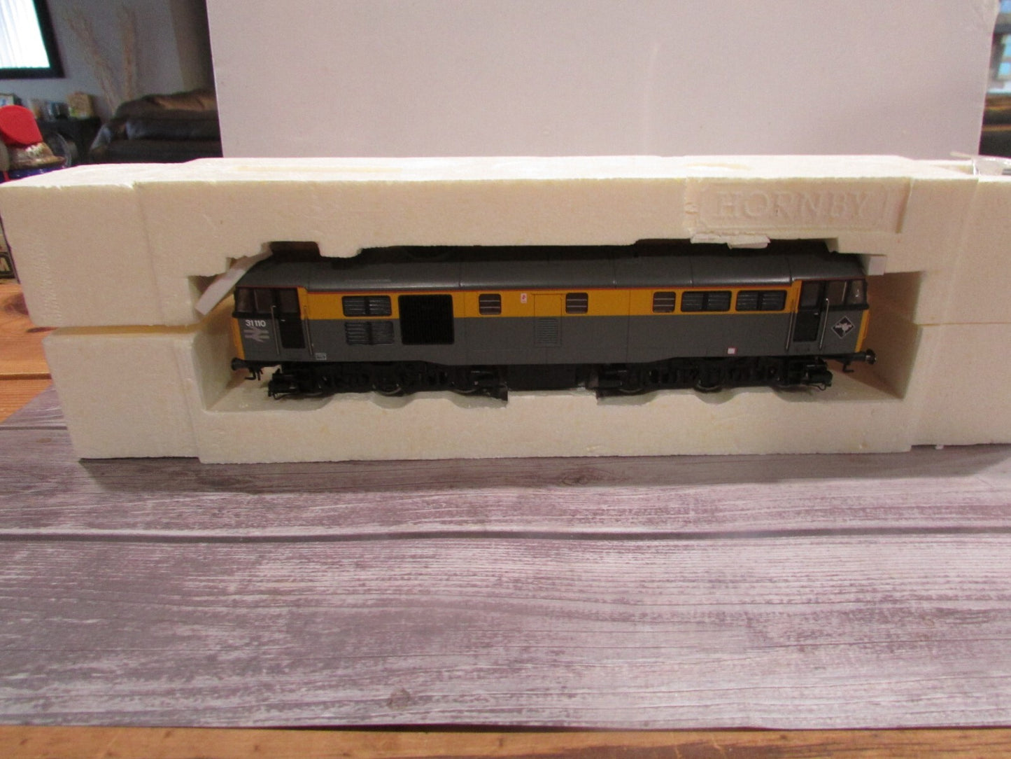 OO/HO Scale Hornby Railway R2421 BR Class31 A-1-A Diesel Electric Loco Lot#3193