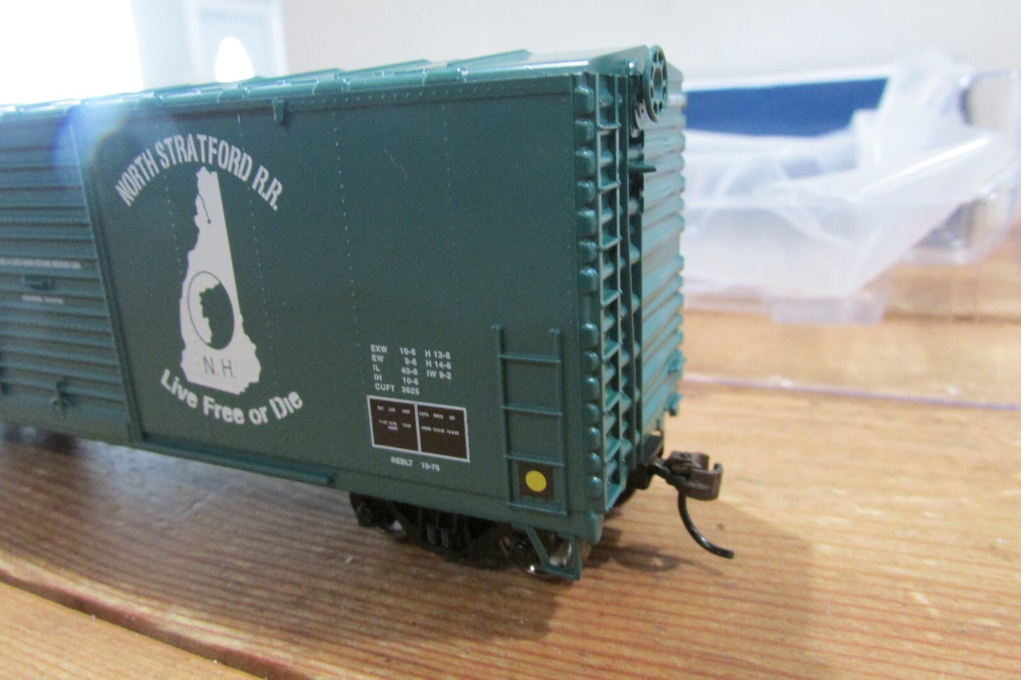 HO Scale Athearn/Roundhouse ATH67743 40' Modernized Box Car ATH4622