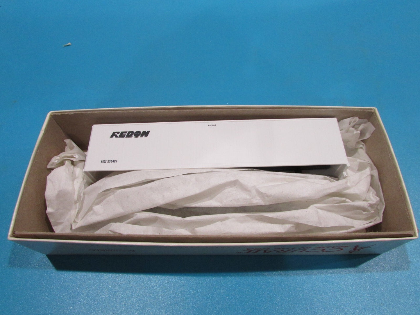 HO Scale Accurai 9914 45' Higway Trailer "Redon" Kit