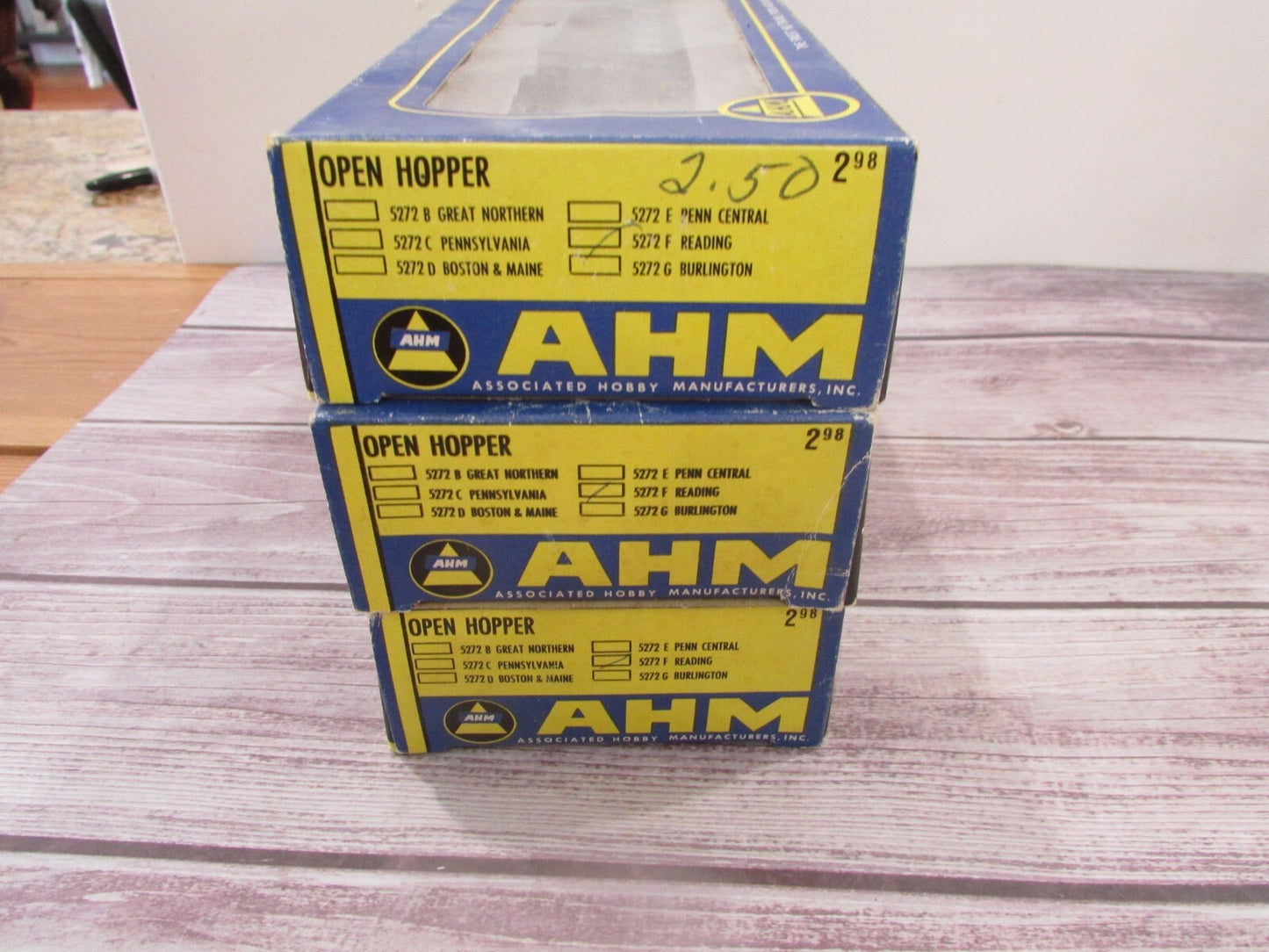 HO Scale AHM 5272 (3) Open Hopper Cars Reading Lot#3063