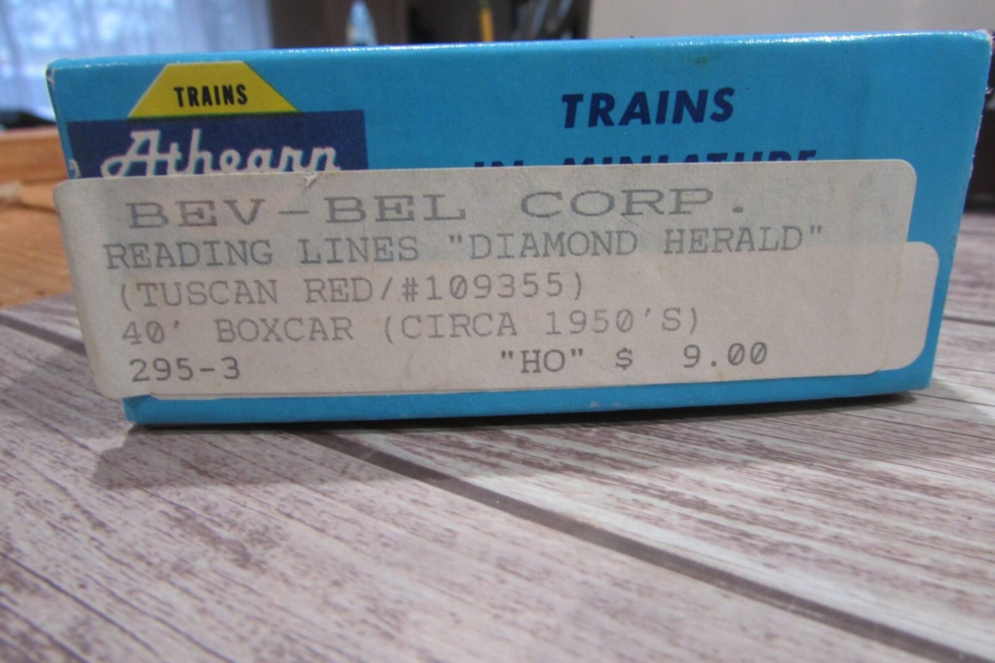 HO Scale Bev-Bel/Athearn 295-3 Reading Lines" Diamond Herald" Car Kit
