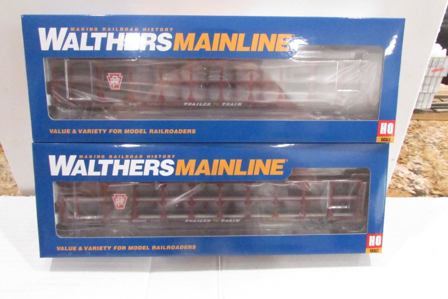 HO Scale Walthers (2) 910-8214,8216 89' Tri-Level Open Auto Rack Pennsylvania