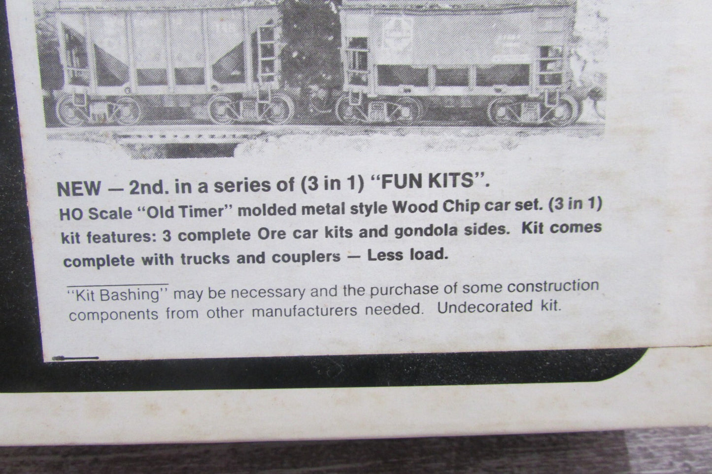HO Scale Roundhouse 1501 3/22' Old Timer Wood Chip Car Kit Undecorated RH4405