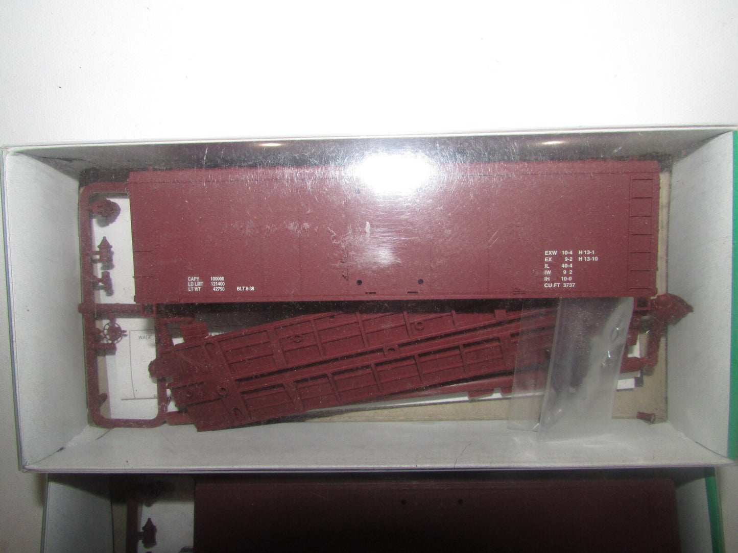 HO Scale Bowser (3) 84122 40' Single Door Box Car Kit ( DDO ) Lot#0137
