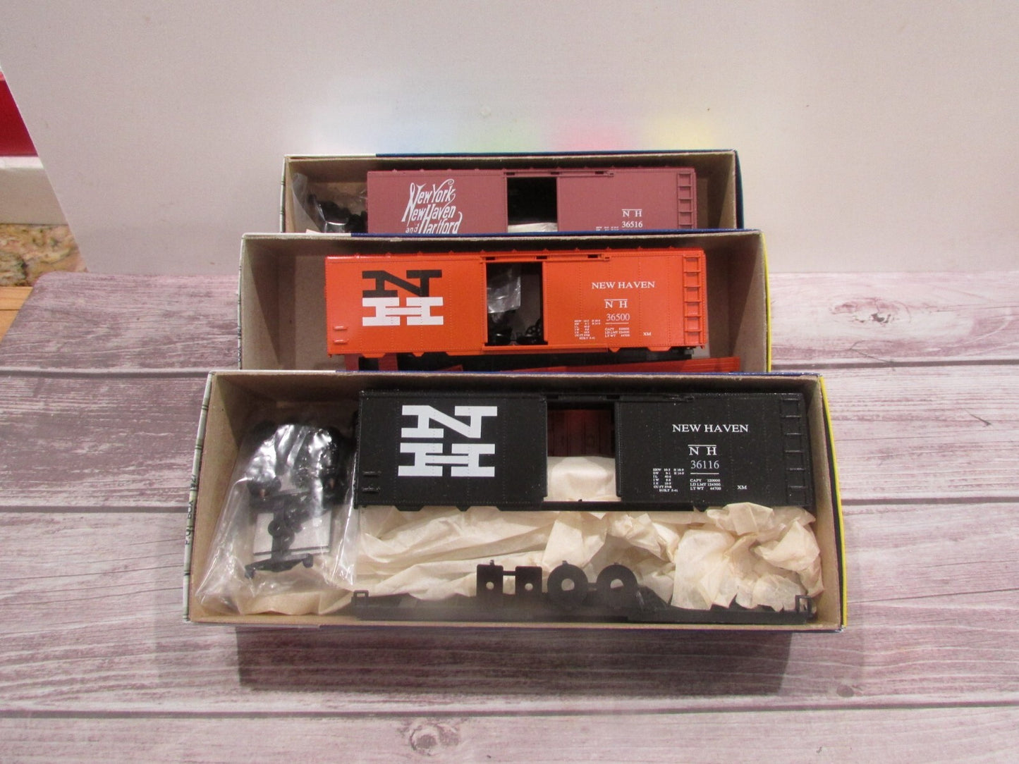HO Scale Roundhouse (3) New Haven 40' Box Car Kits Lot#3276