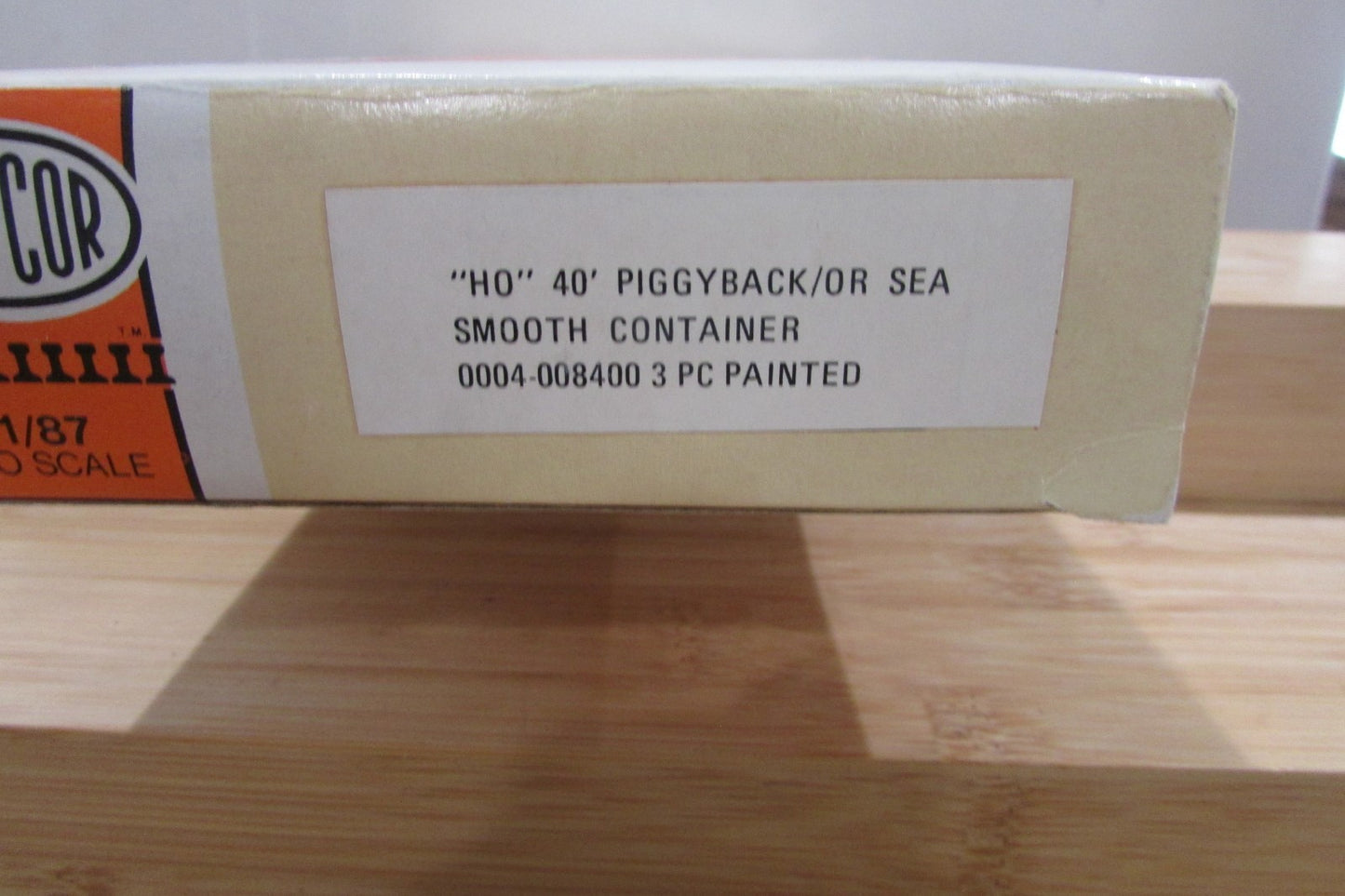 HO Scale Con-Cor Undecorated 40' PiggyBack or Sea Ribbed Container Lot#5092