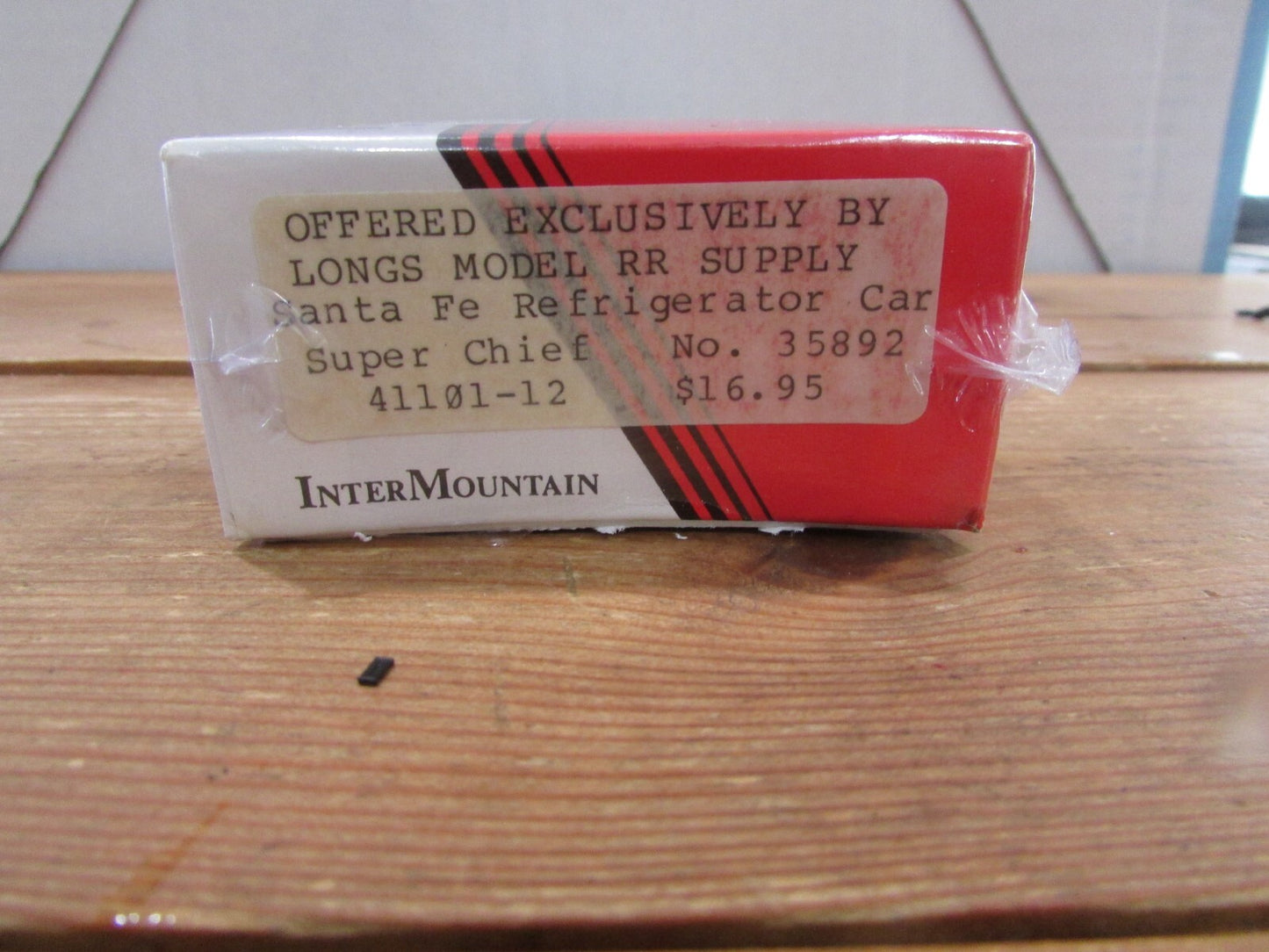 HO Scale Intermountain Santa Fe Refrigerator Car Kit Lot#4714