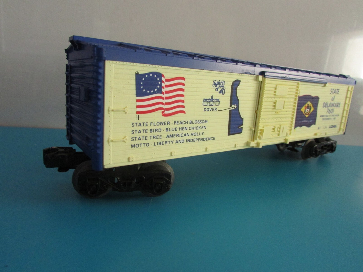 O SCALE 6-7601 Lionel Delaware Box Car "Spirit of' 76" Lot#0795