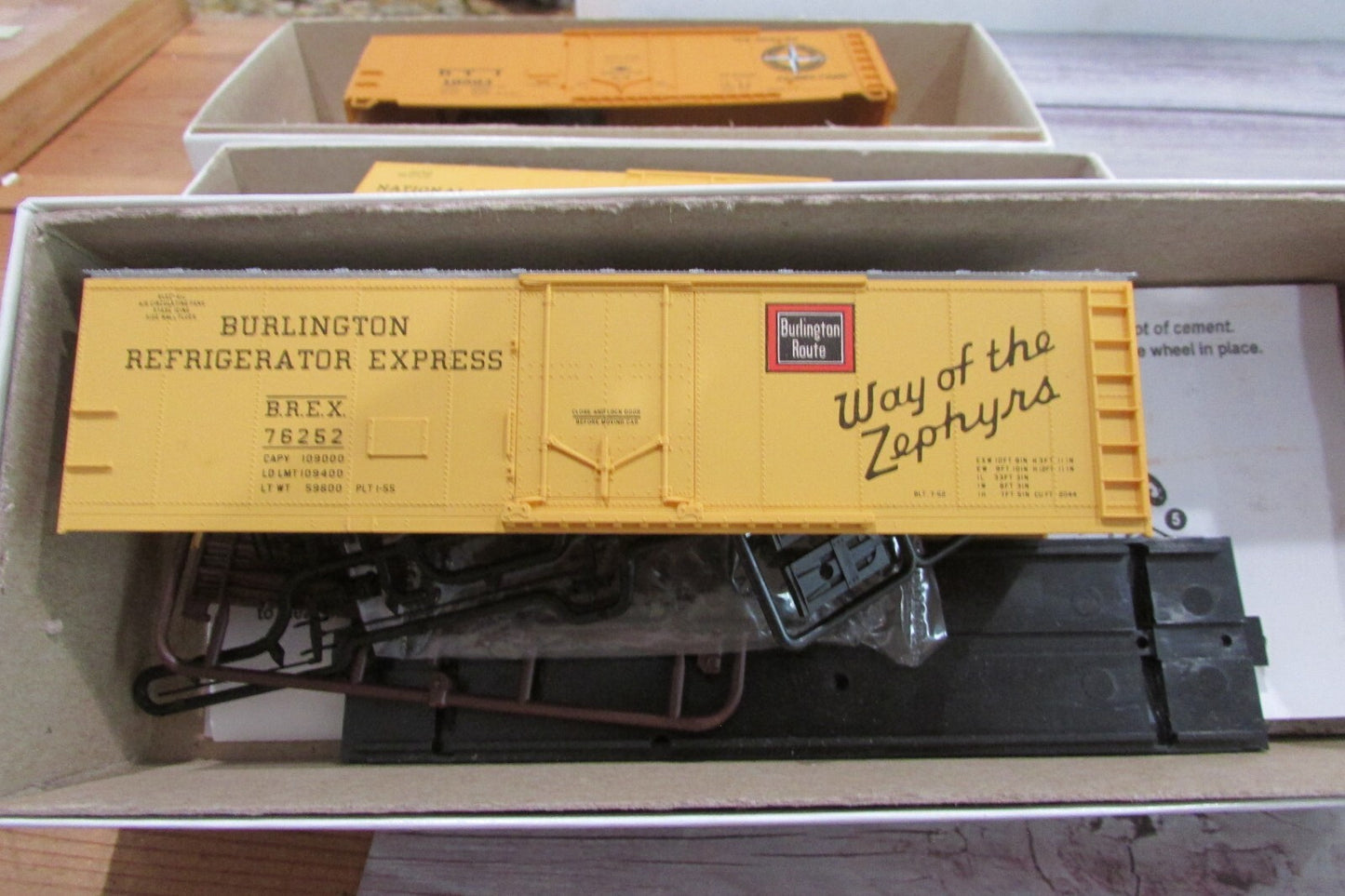 HO Scale Accurail (3) Assorted Freight Cars Kits Lot#3017