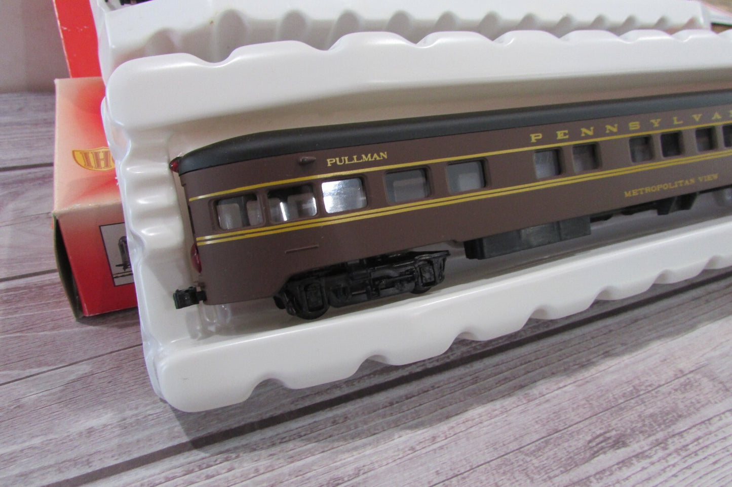 HO Scale IHC (2)Pennsulvania Assorted Passenger Cars Lot#2964