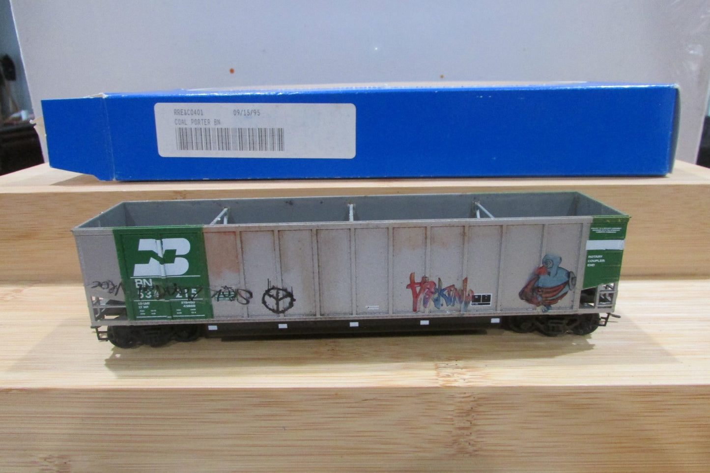 HO Scale E&C Shop 0401-7 Johnstown CoalPorter Burlinton Northern #534215 ECS4989