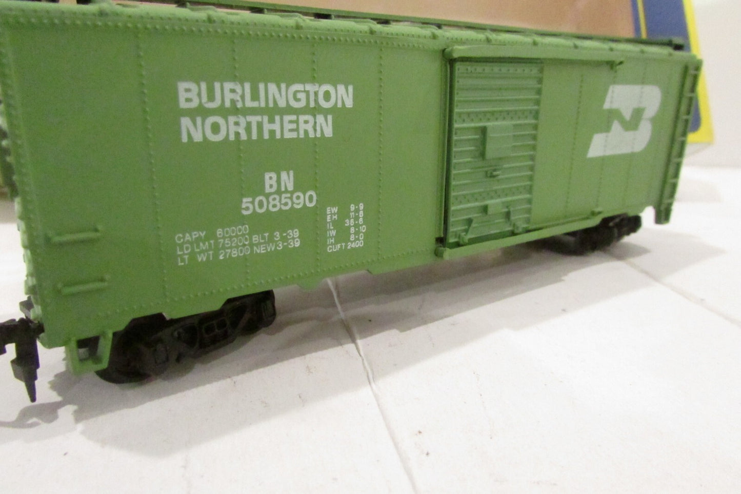 HO Scale AHM 5224-I 40' Box Car Burlington Northern BN #508590