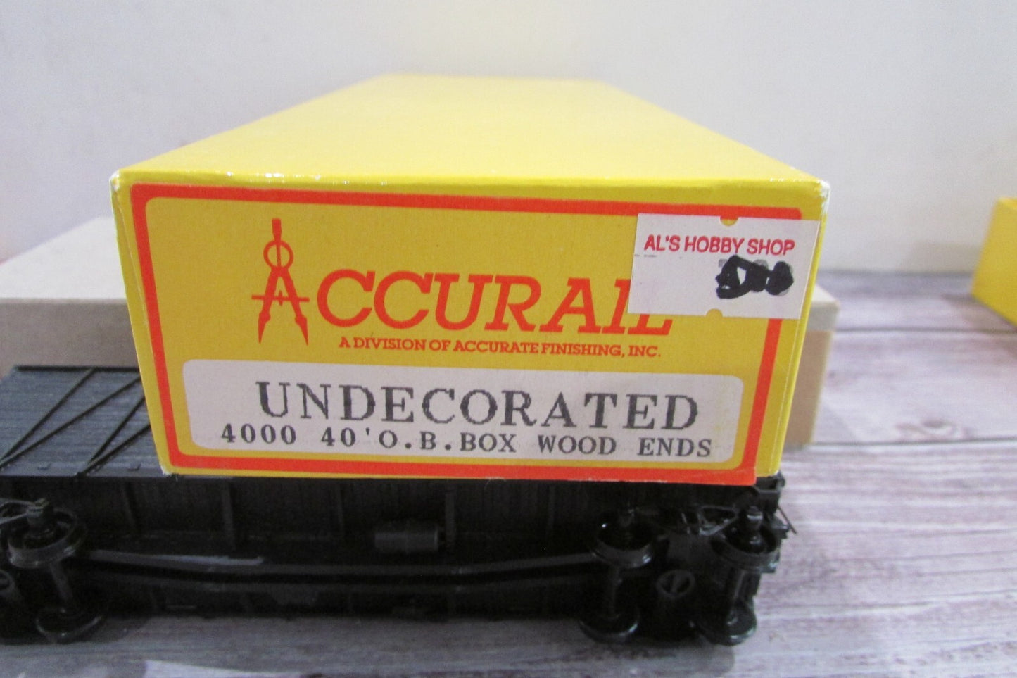 HO Scale Accurail (2) 40' O.Box Wood Ends Cars Kits Undecorated Lot#3019