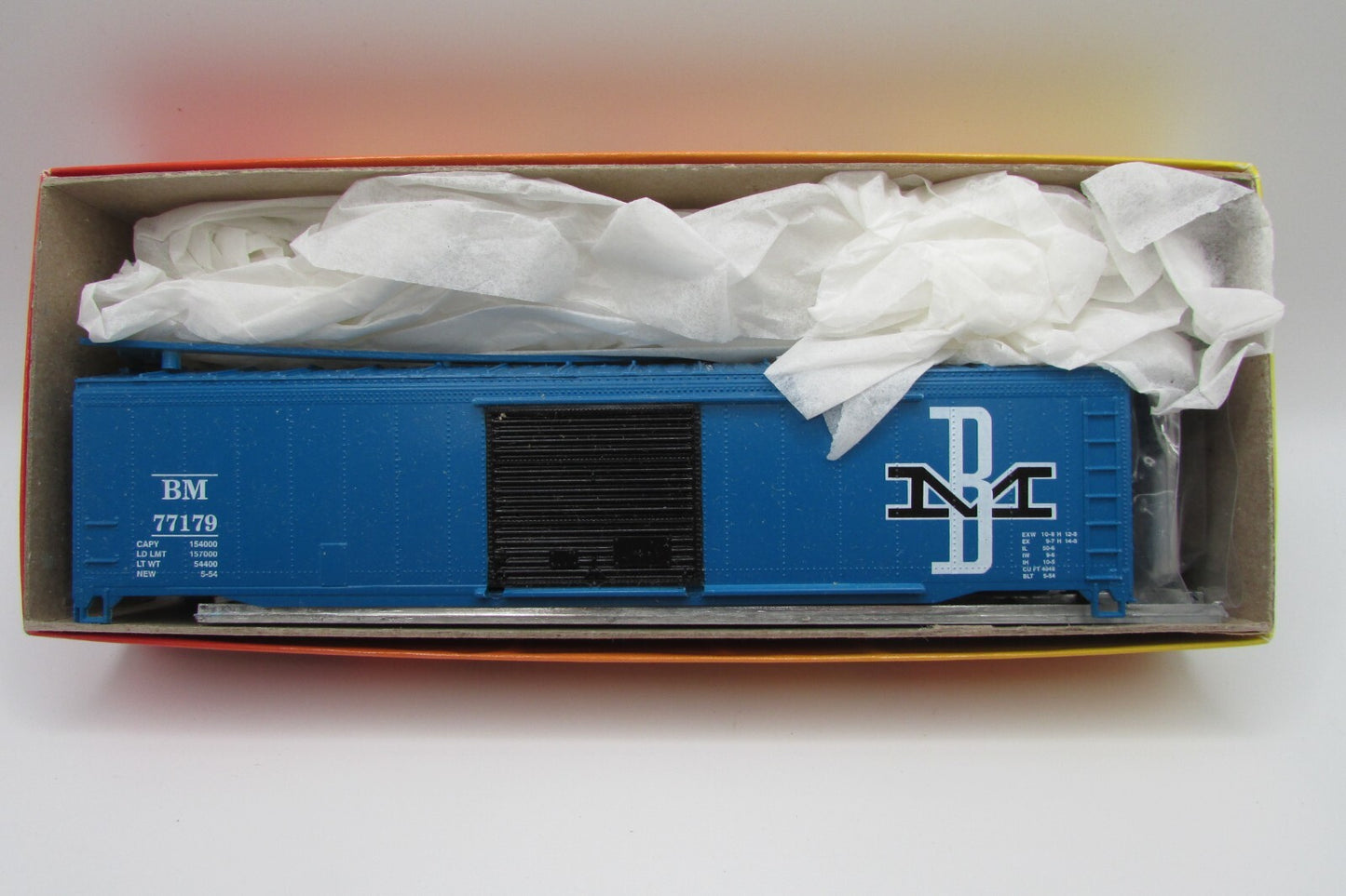 HO Scale RoundHouse 12007 50' Single Box Car Kit Boston & Maine RH4791