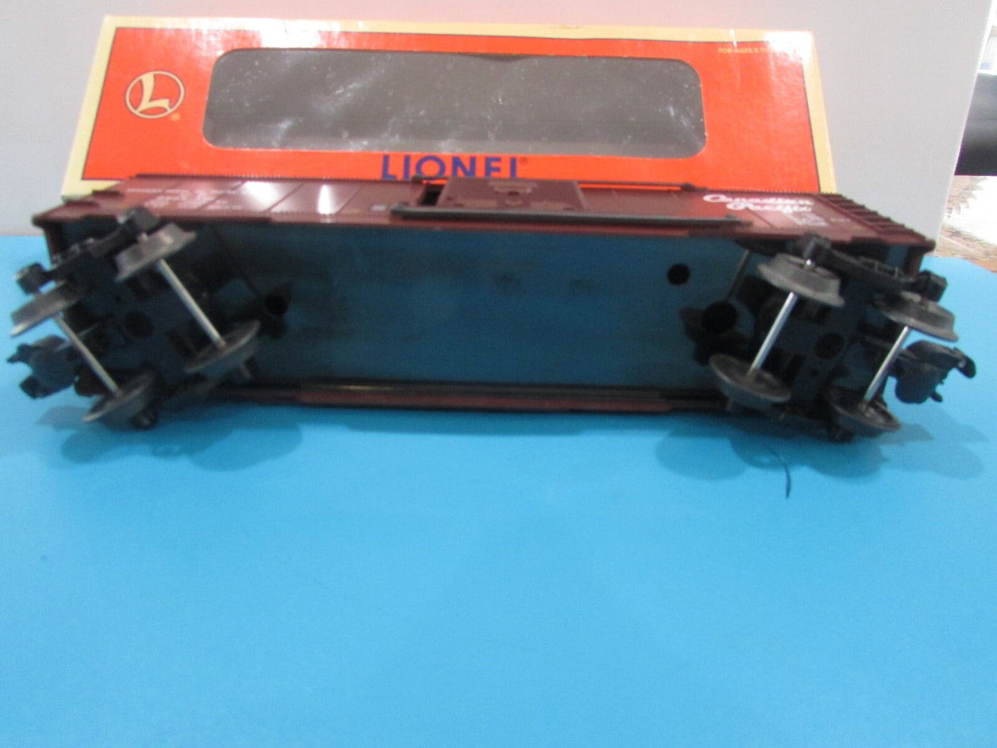 O Scale Lionel 6-29215 Canadian Pacific Box Car Lot#1670