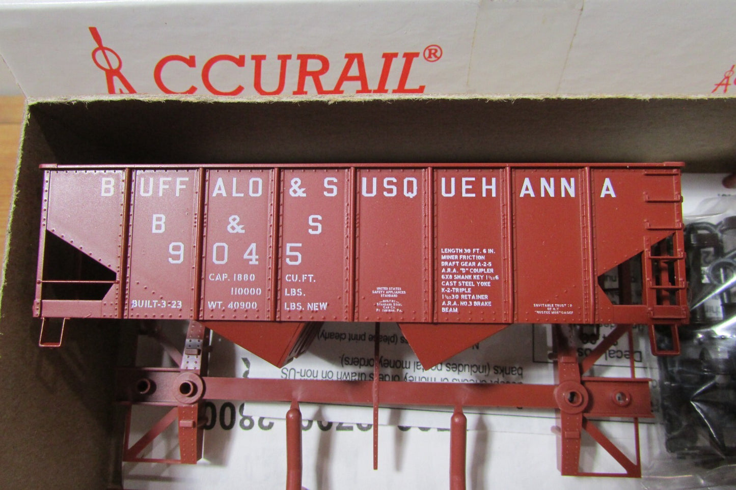 HO Scale Accurail 24295 (3) As-Built USRA Hopper Buffalo & Susquehanna Lot#3736