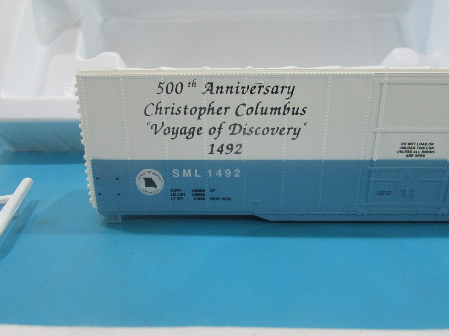 HO Scale Con-Cor 60ft PD Boxcar Columbus 500th Anniv. Special Run Lot#1802