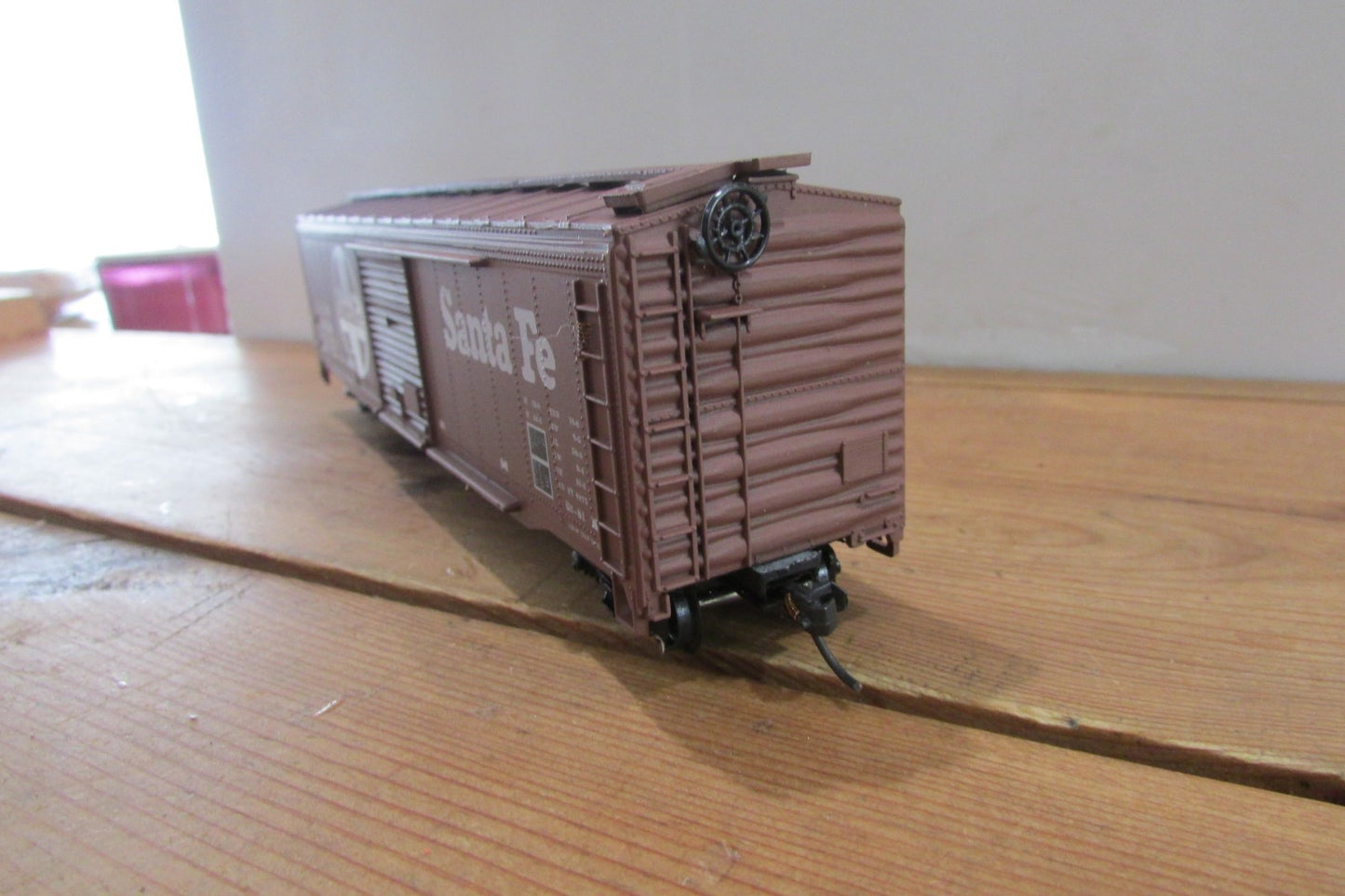 HO Scale Roundhouse ATSF Santa Fe 50' Box Car RH4944