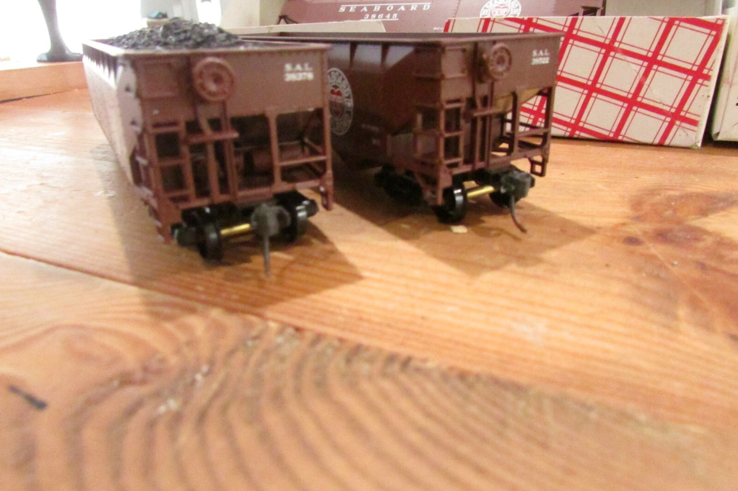 Ho Scale Steward Hobbies (6)Off Set 70Ton 9Panel Triple Hopper Seaboard Lot#3359