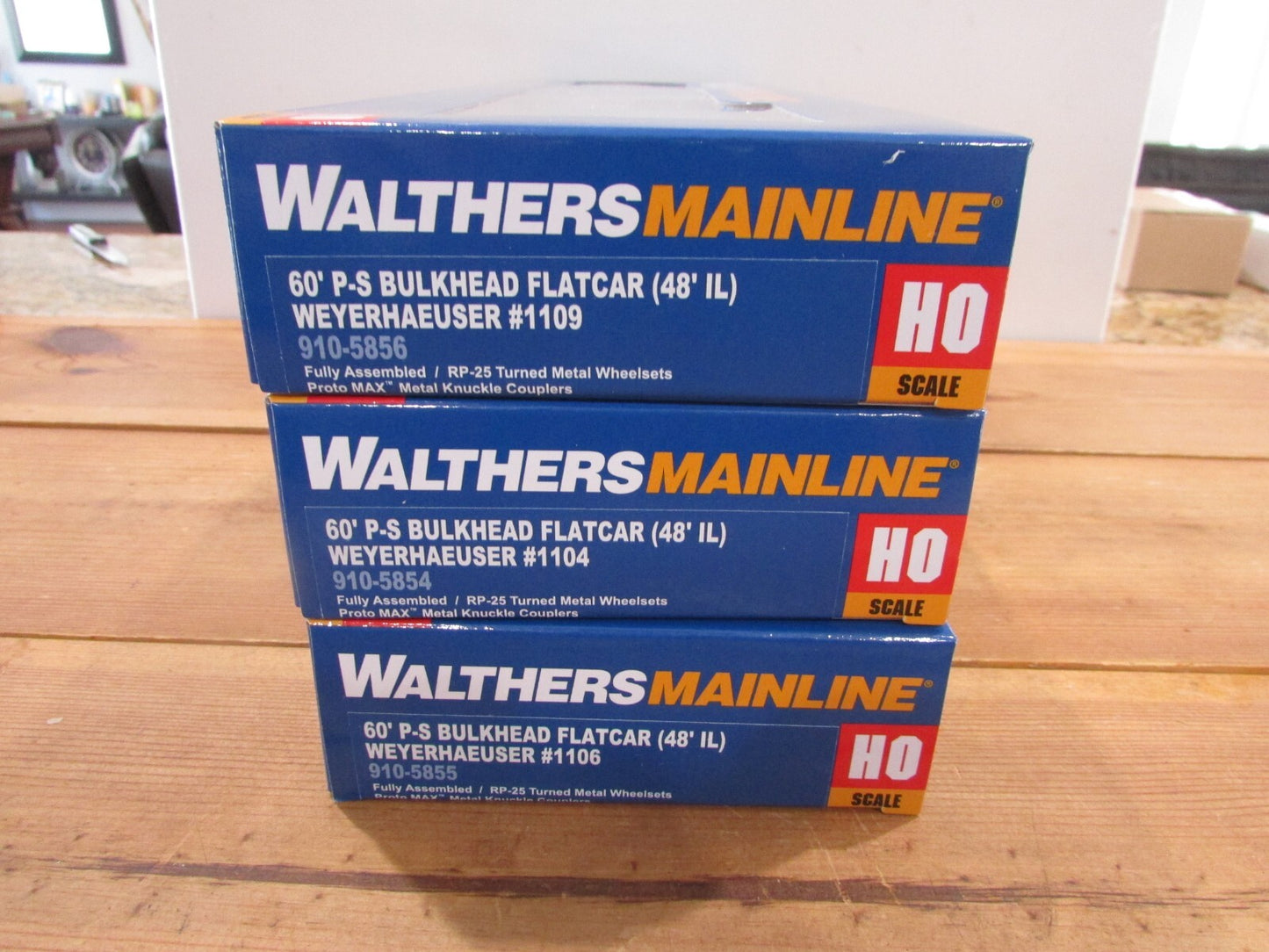 HO Scale Walthers (3)Pullman-Standard 60' Bulkhead Flatcar Weyerhaeuser Lot#3085