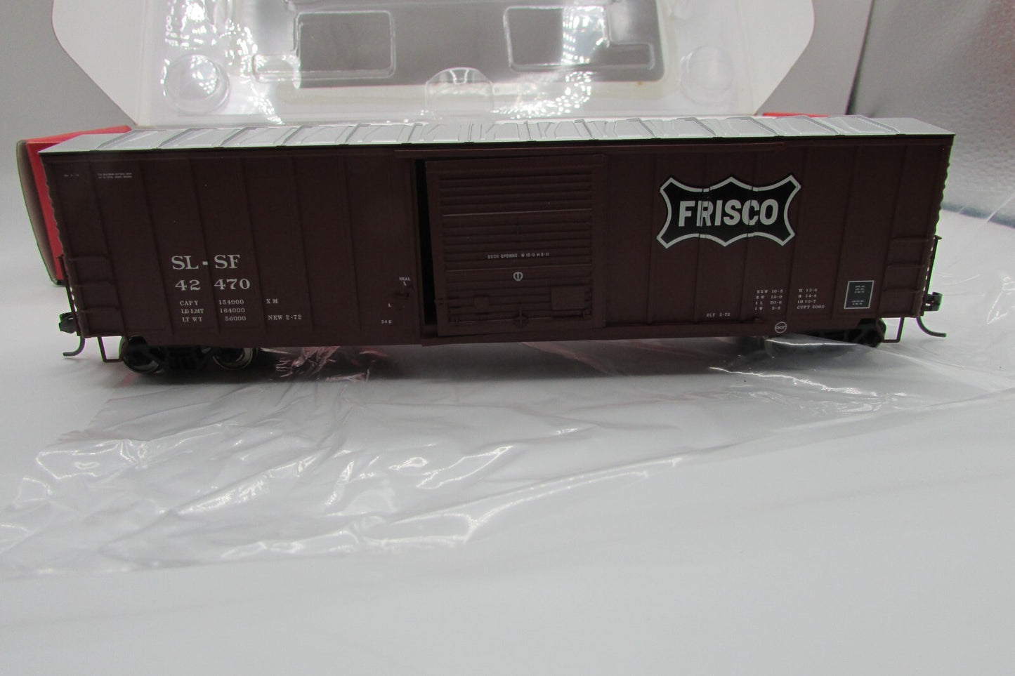 HO Scale Atlas 1352-2- 50' Precision Design Box Car A4661