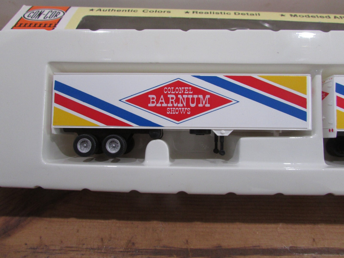 HO Scale Con-Cor 04-008146 2Pack 40ft Rivet Dry Van Trailers Lot#3497