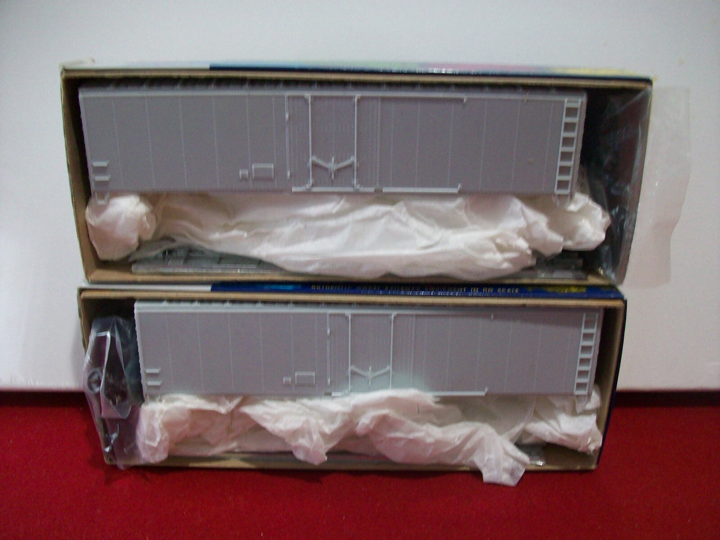 HO Scale (2)RoundHouse 50' BoxCar Kit "Unlettered" Lot#1020