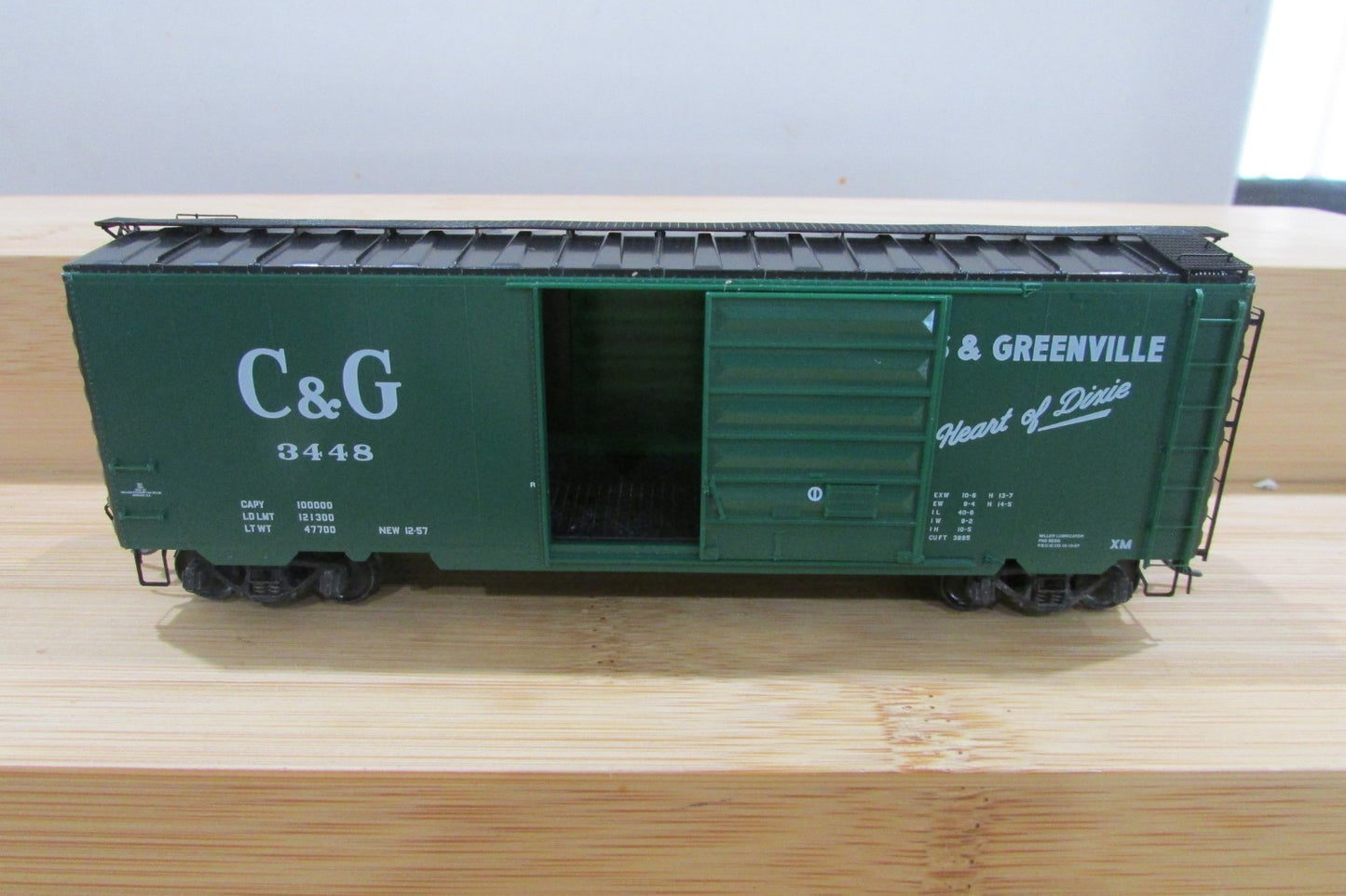 HO Scale Kadee Cars 5243 40' PS-1 Box Car Single 8' PS KD5004