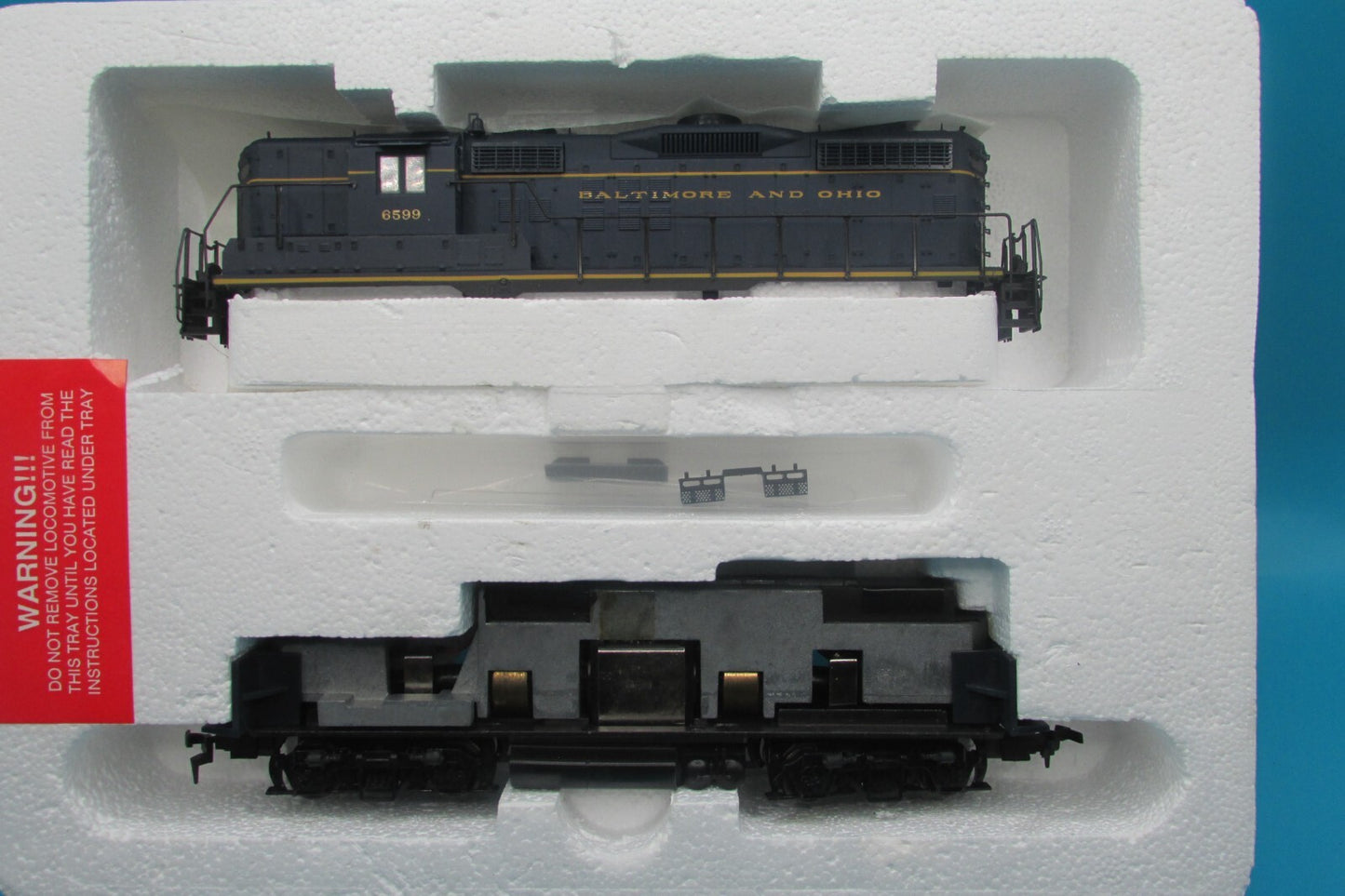 HO Scale Proto 2000 8138 GP18 Locomotive Baltimore and Ohio Lot#4485