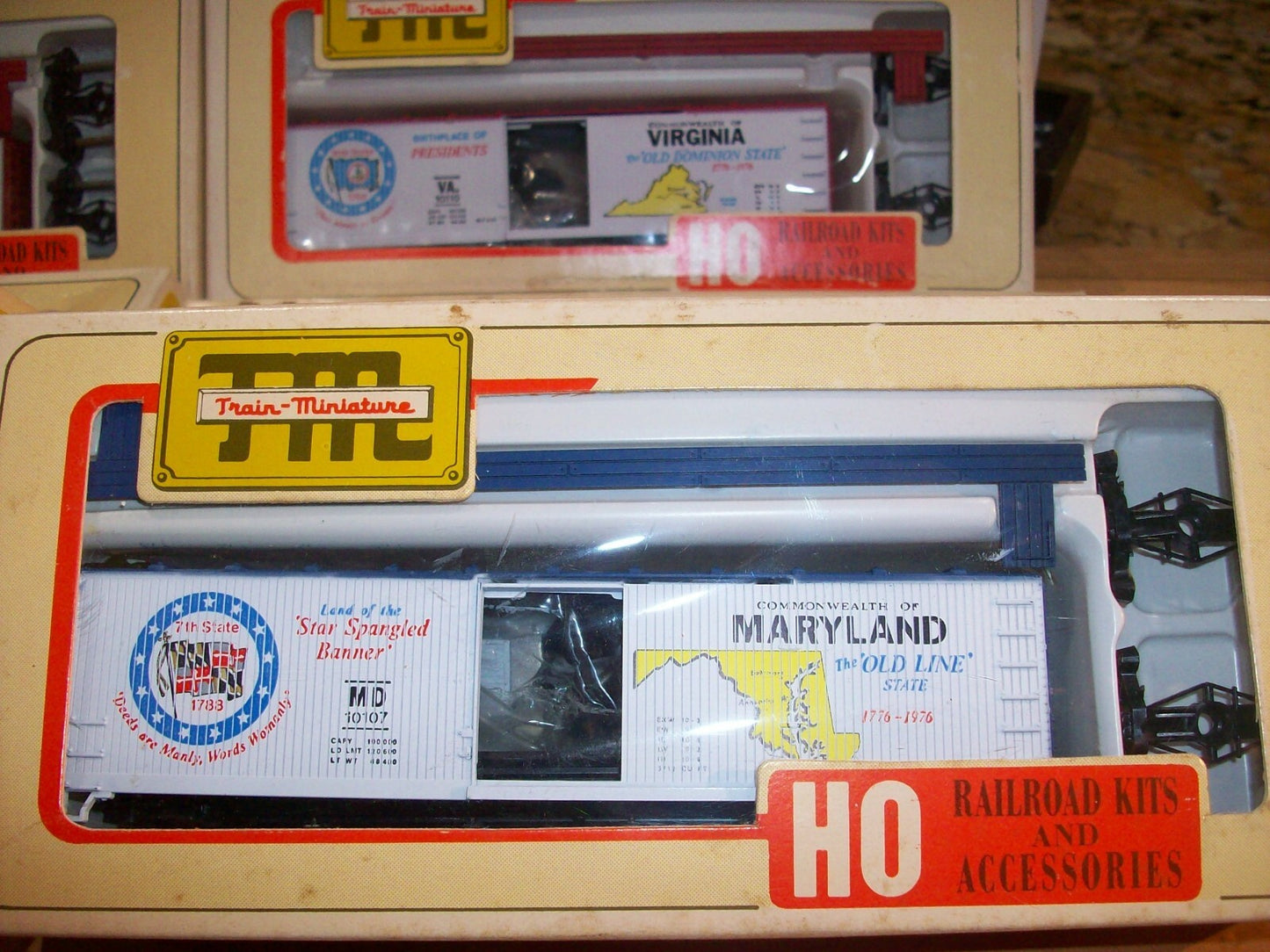 HO Scale (6) Assorted Train-Miniature Commemorative Cars Lot#0392