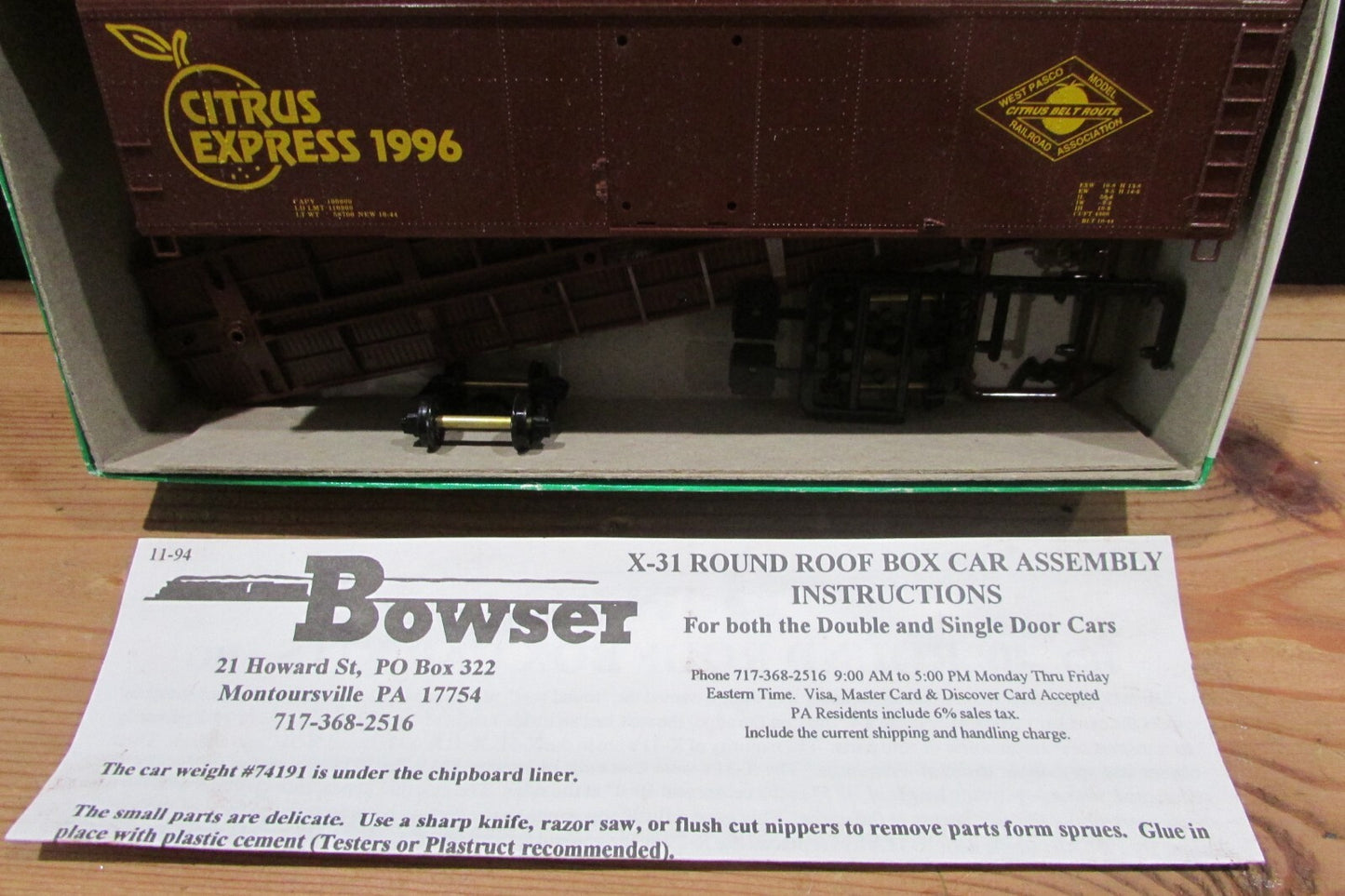 Ho Scale Bowser Citrus Express 1996 "Citrus Express Tour" Car Kit