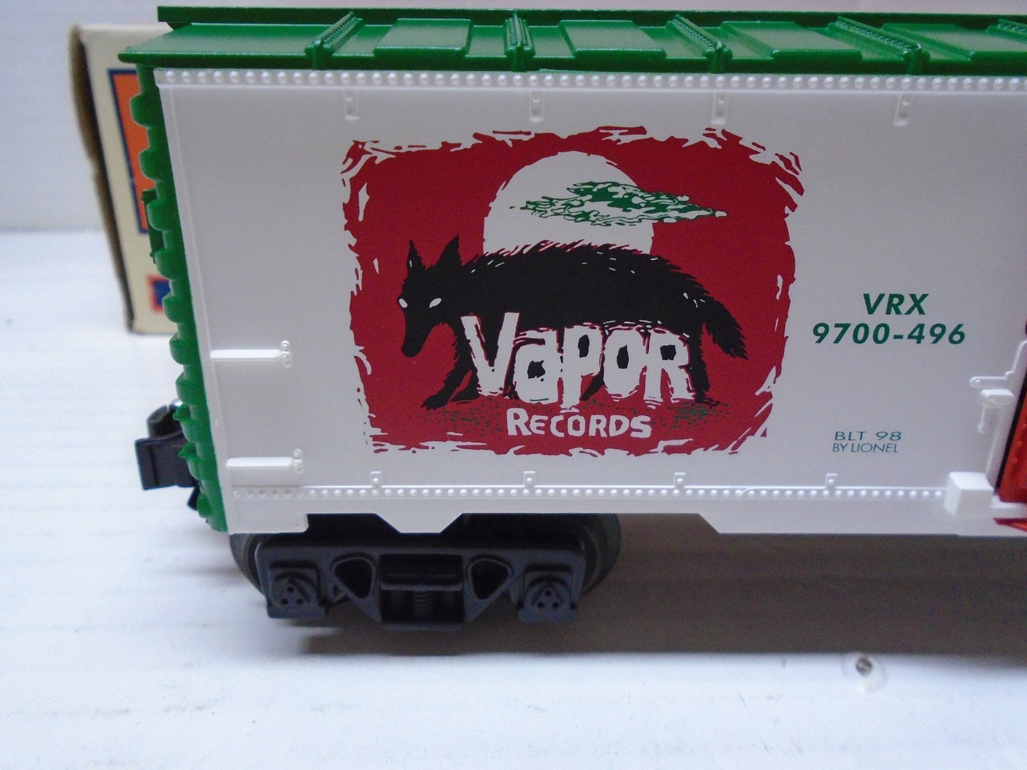 O Scale Lionel 6-26208 Vapor Records Boxcar