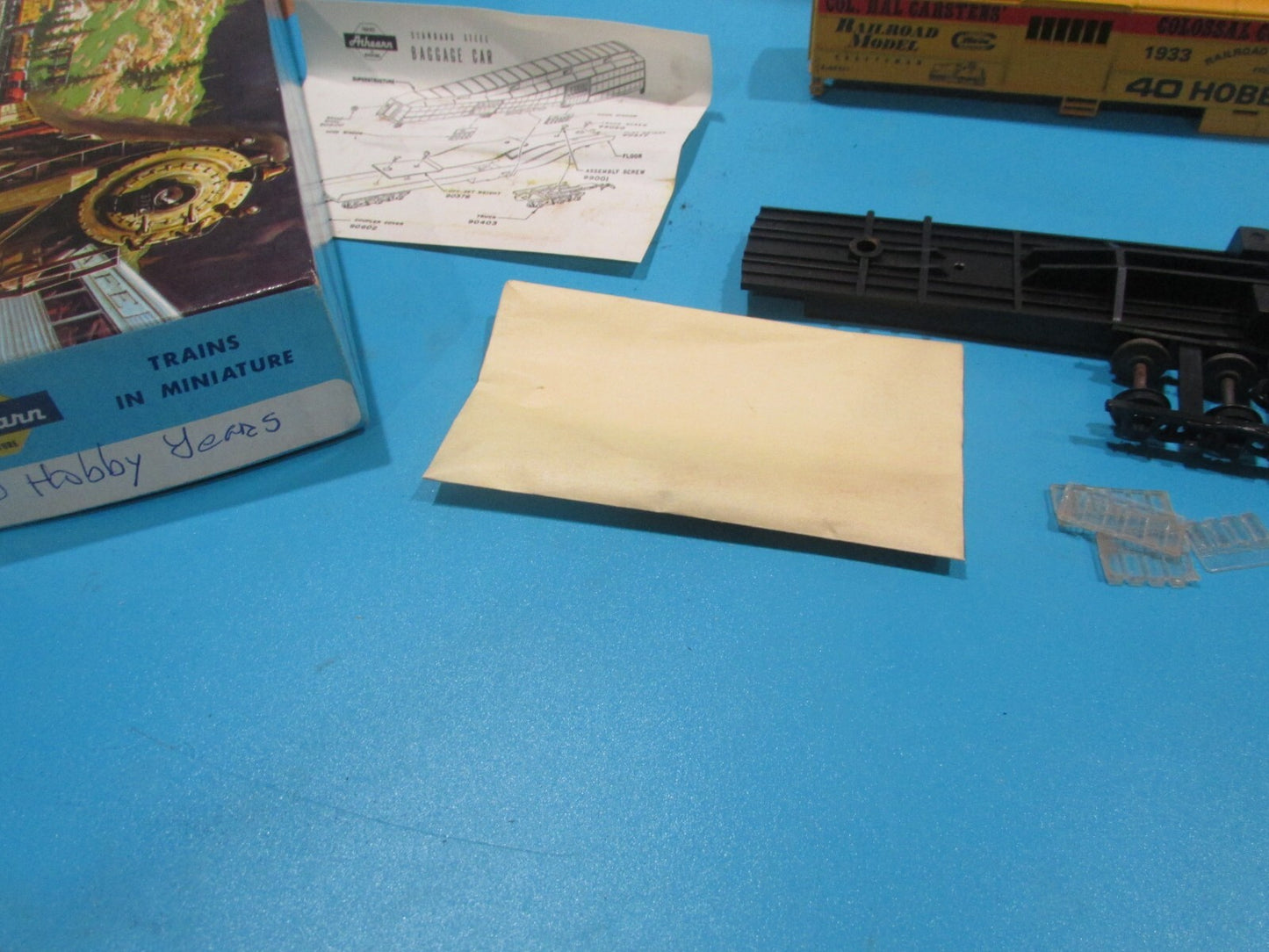 HO Scale Athearn 40 Hobby Year 1933-1973 Passenger Car Kit