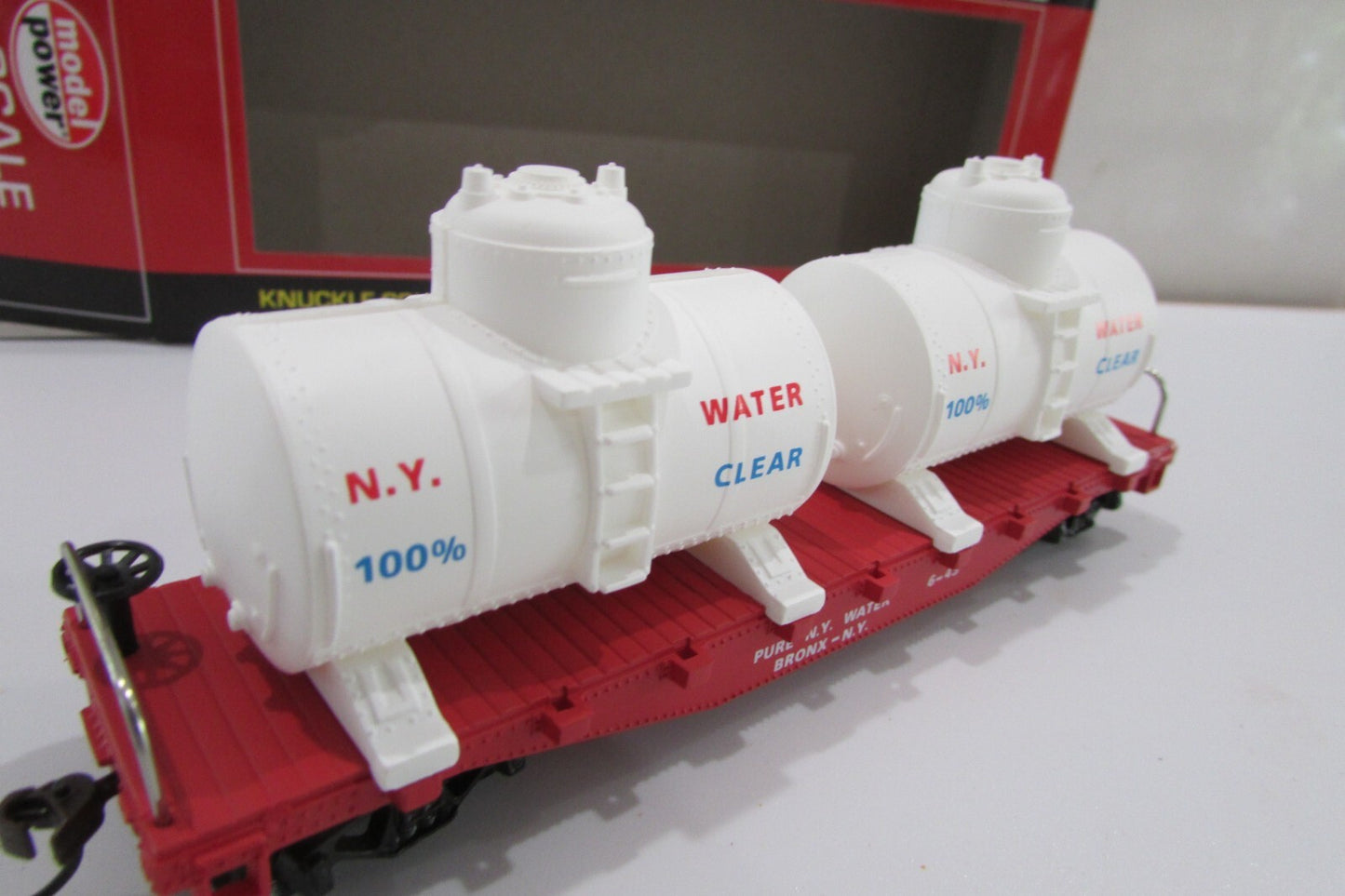 HO Scale Model Power 98163 40' Flat w/ Twin Removable Tank Water Car Lot#4263