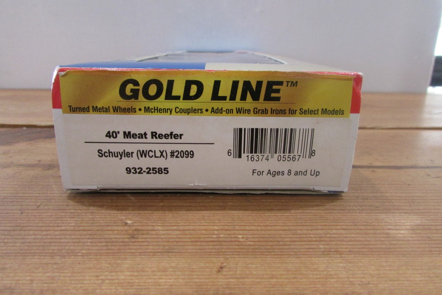 HO Scale Walthers 932-2585 40' Meat Reefer Schuyler (WCLX) #2099 Wal4896