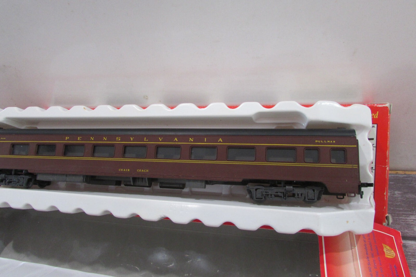 HO Scale IHC (2)Pennsulvania Assorted Passenger Cars Lot#2964