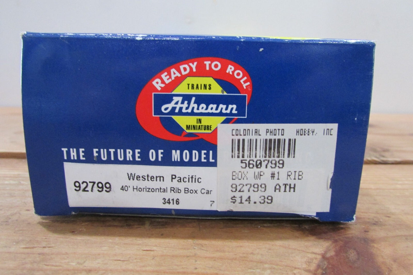 HO Scale Athearn 92799 40' Horizontal Rib Box Car Lot#4635