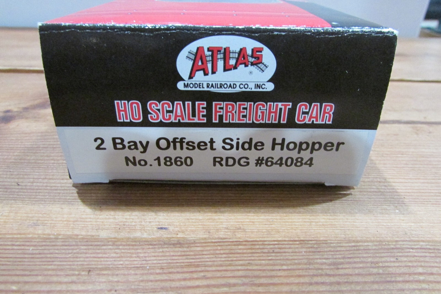 HO Scale Atlas 1860 2 Bay Offset Side Hopper READING #64084 Lot#4216