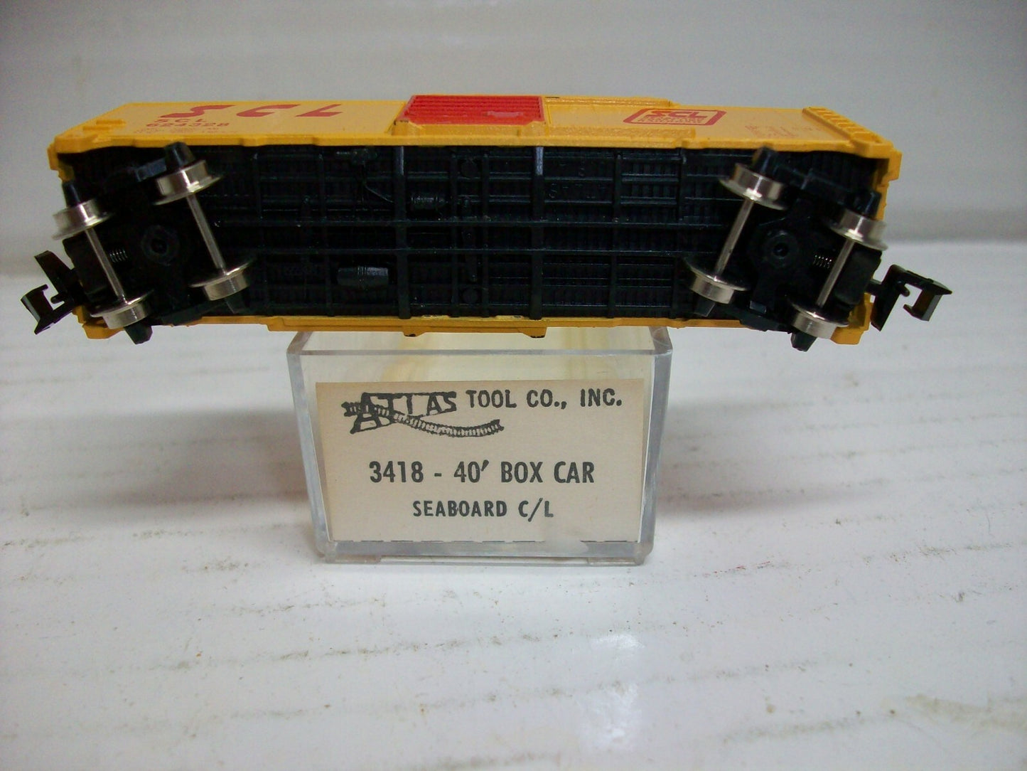 N Scale Atlas 40' Box Car "Seabord""