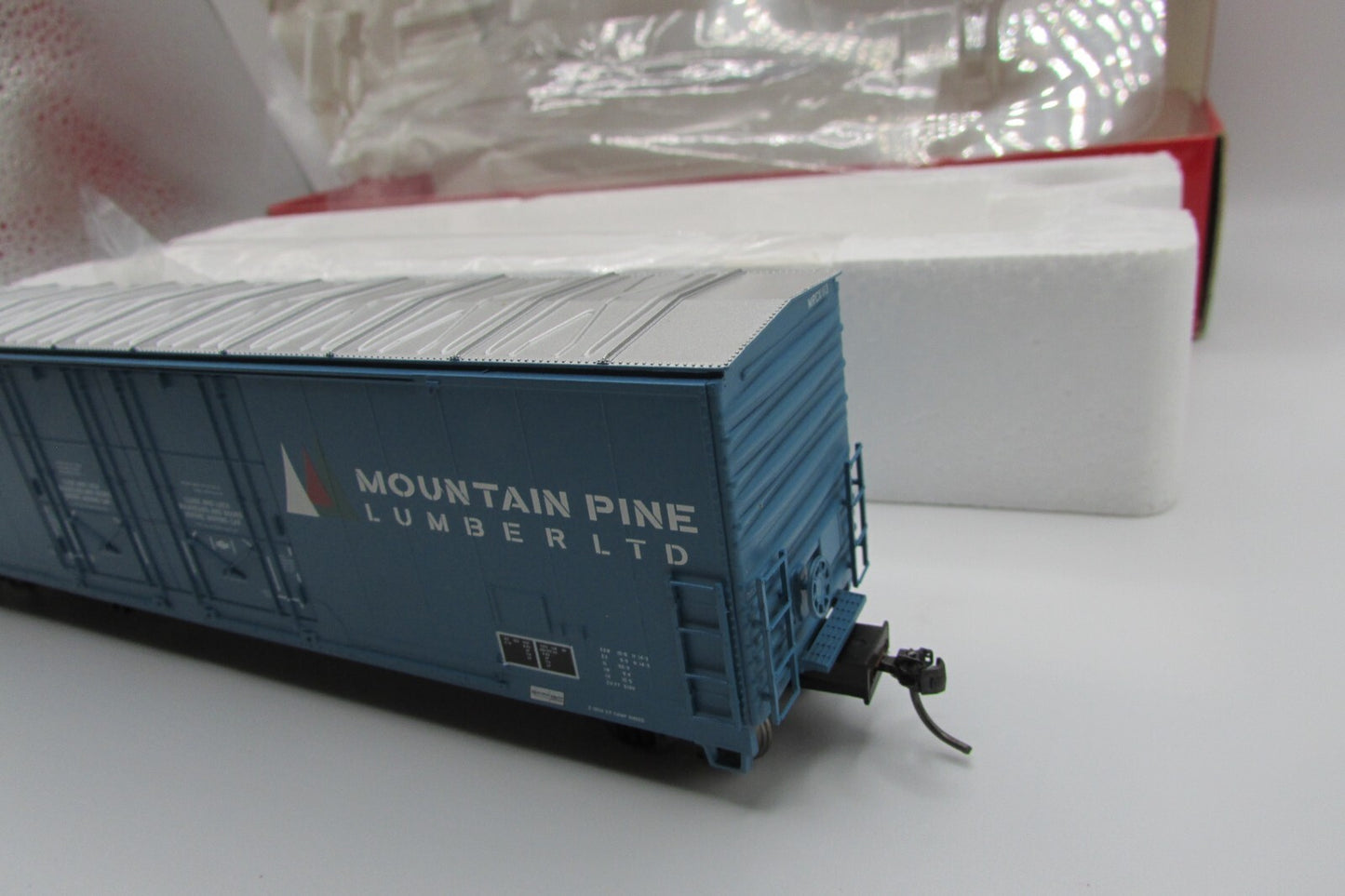 HO Scale Atlas 1775-2 Evans 53' DPD Box Car A4657