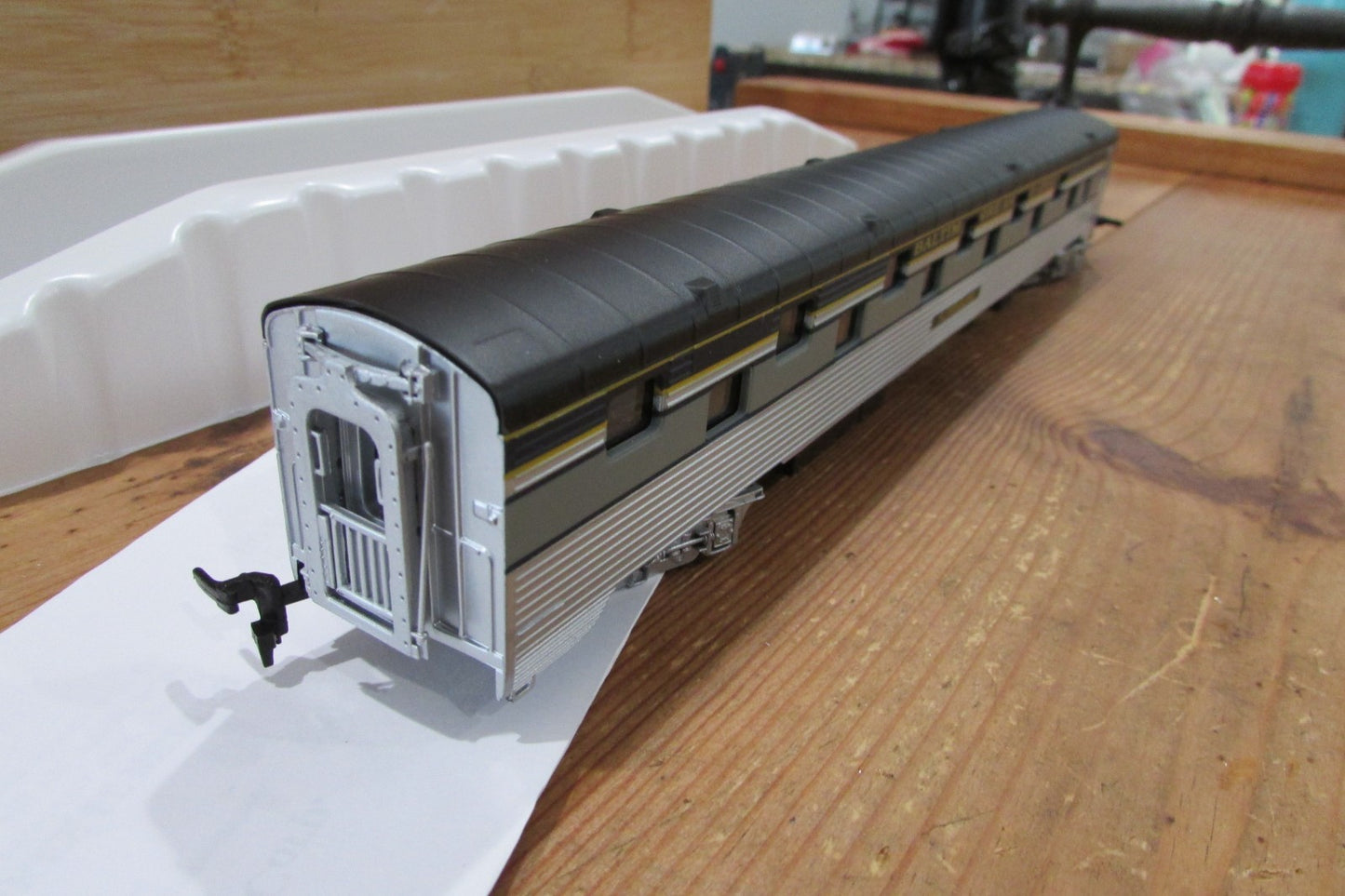 HO Scale IHC 47806 Corrrugated Sleeper Passenger Car Baltimore & Ohio Lot#5046