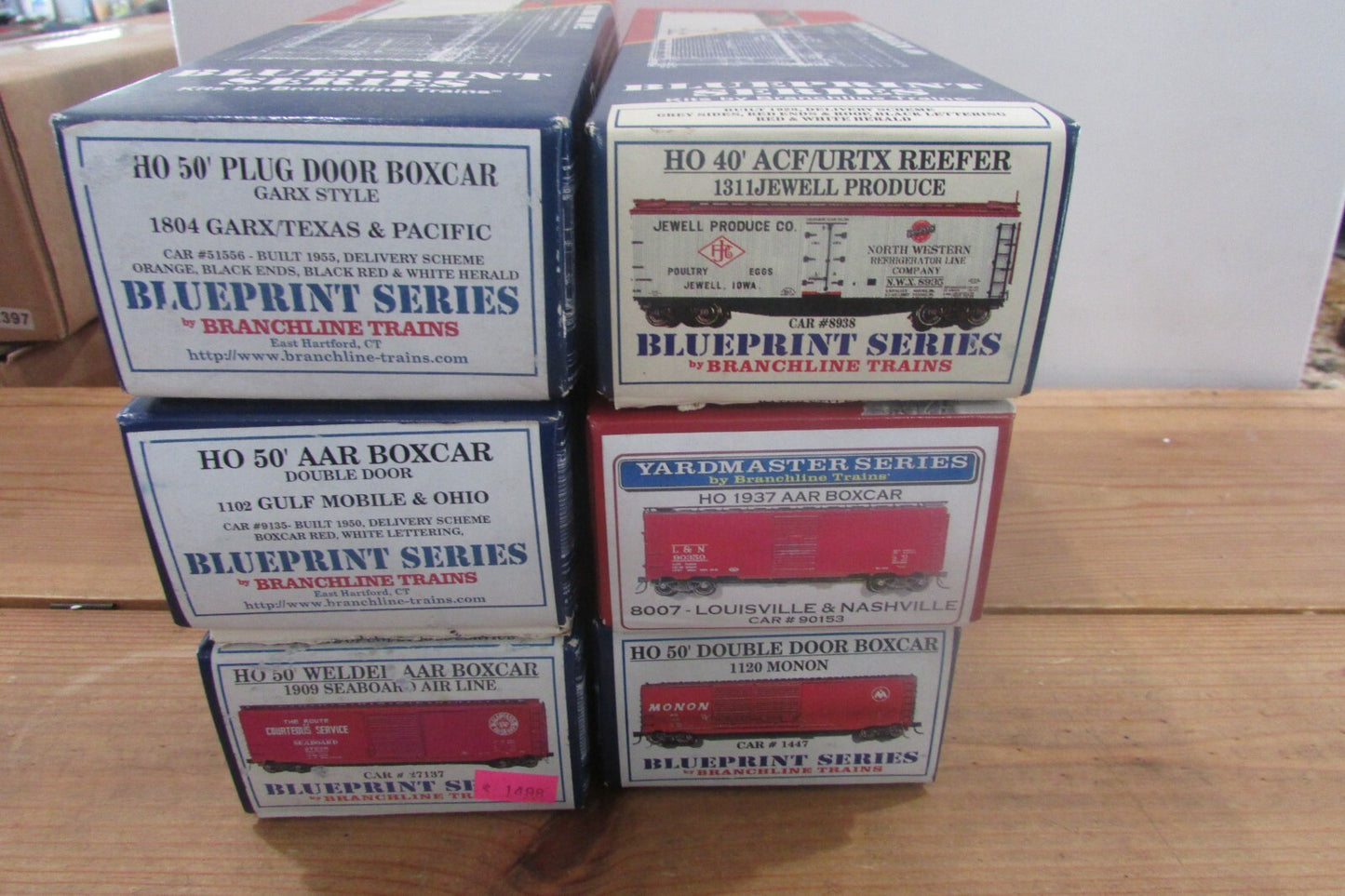 HO Scale (6) Branchline Trains Assorted Freight Cars Kit Lot#2953