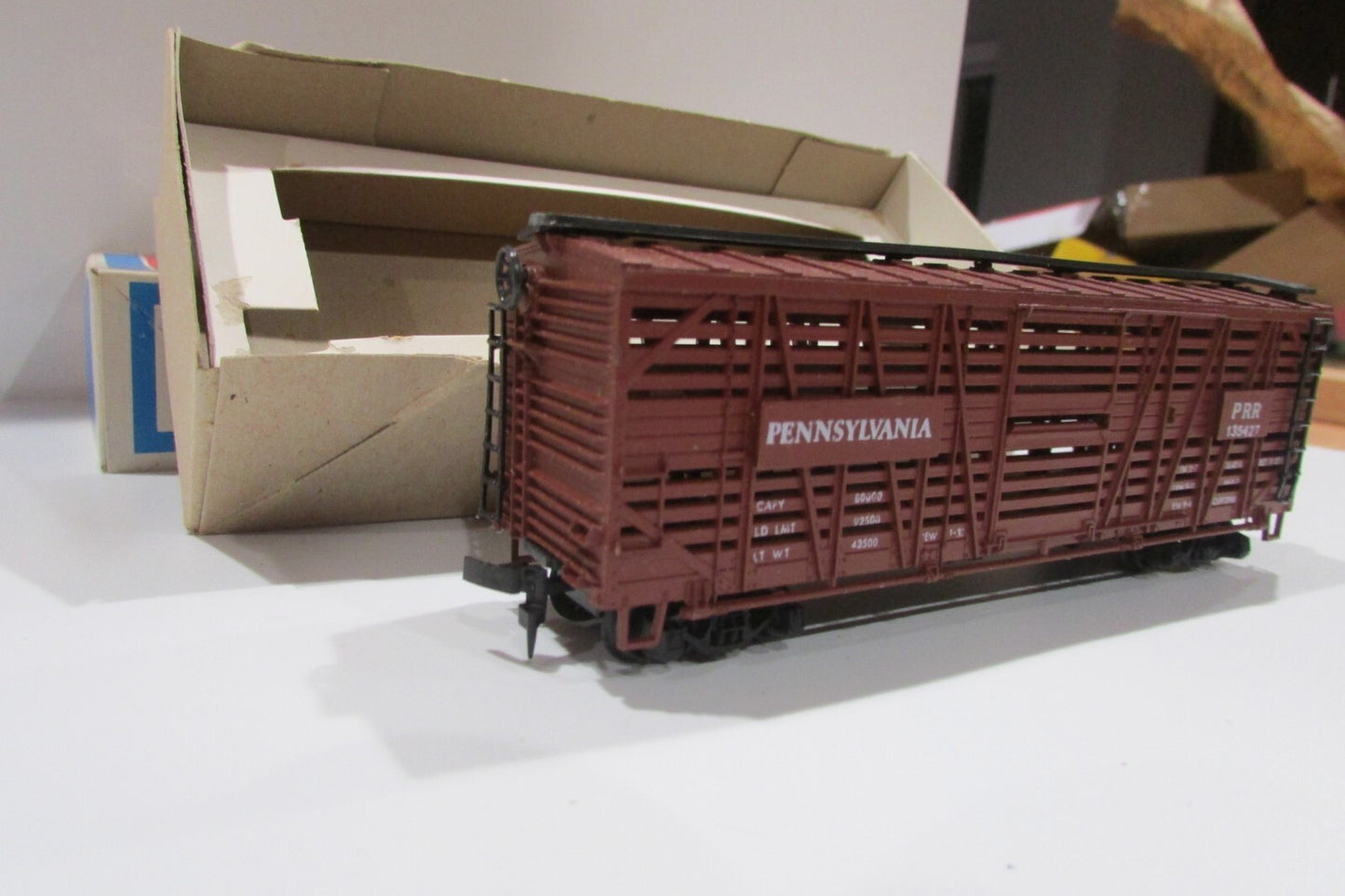 HO Scale Model Power Pennsylvania Cattle Car# PRR 135427 Lot#0373