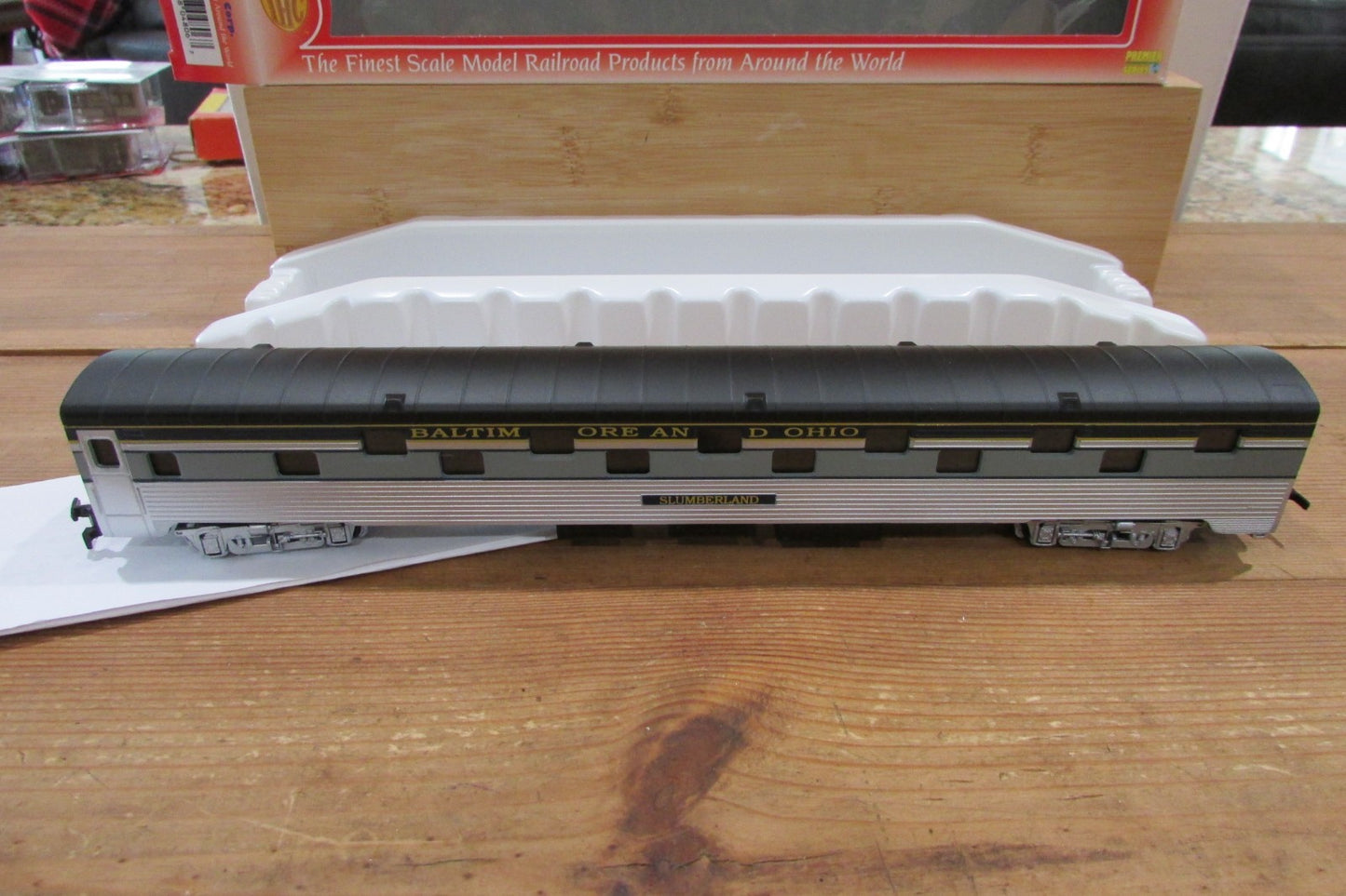 HO Scale IHC 47806 Corrrugated Sleeper Passenger Car Baltimore & Ohio Lot#5046