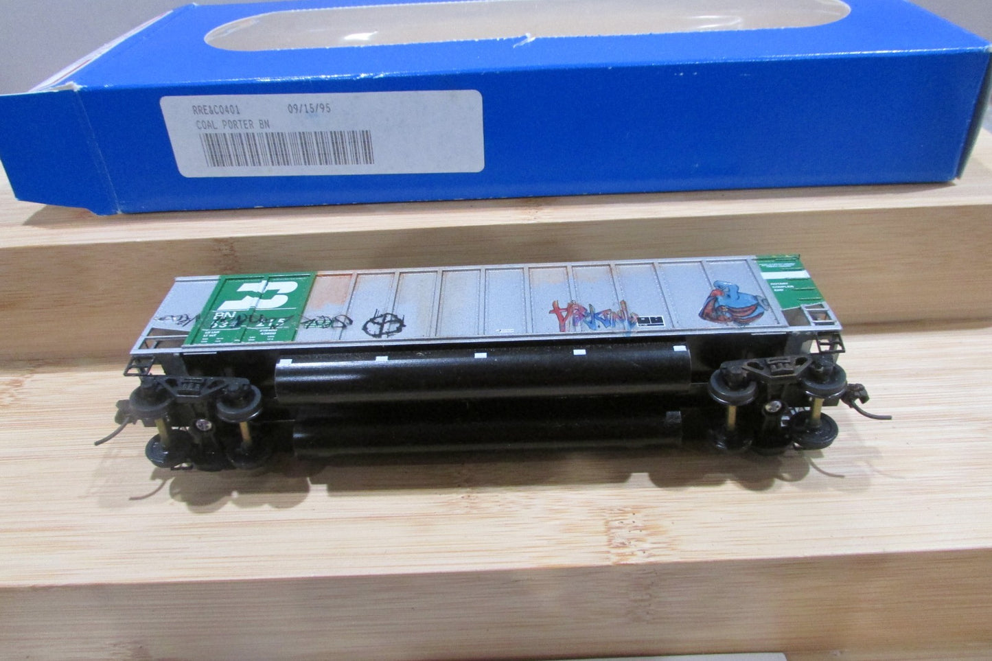 HO Scale E&C Shop 0401-7 Johnstown CoalPorter Burlinton Northern #534215 ECS4989