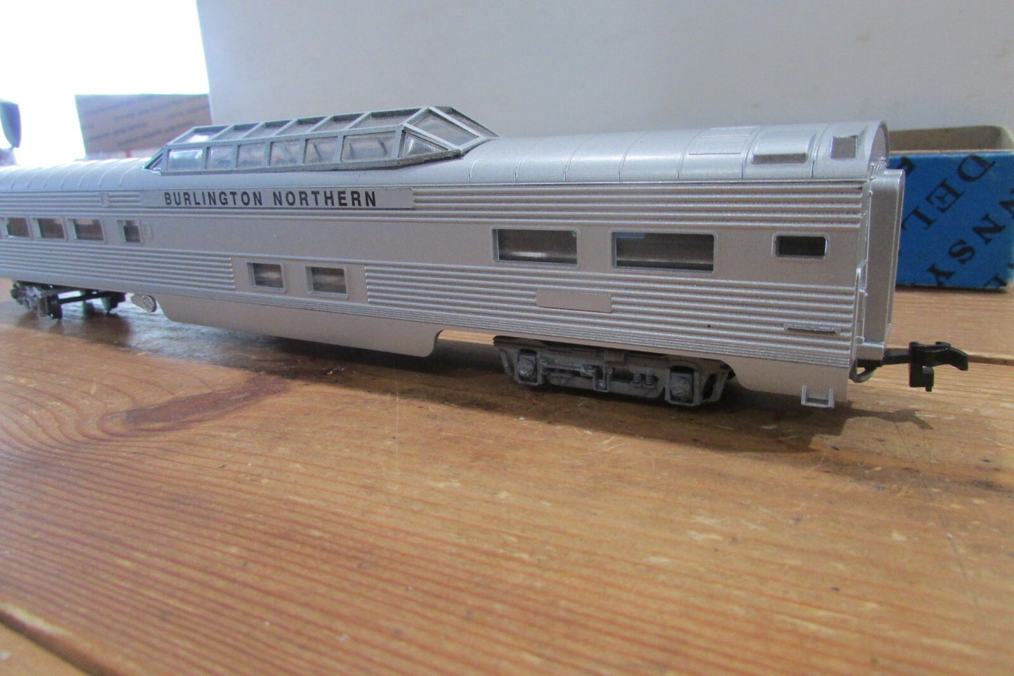 HO Scale Con-Cor Burlington Northern Dome Passenger Car Lot#3781